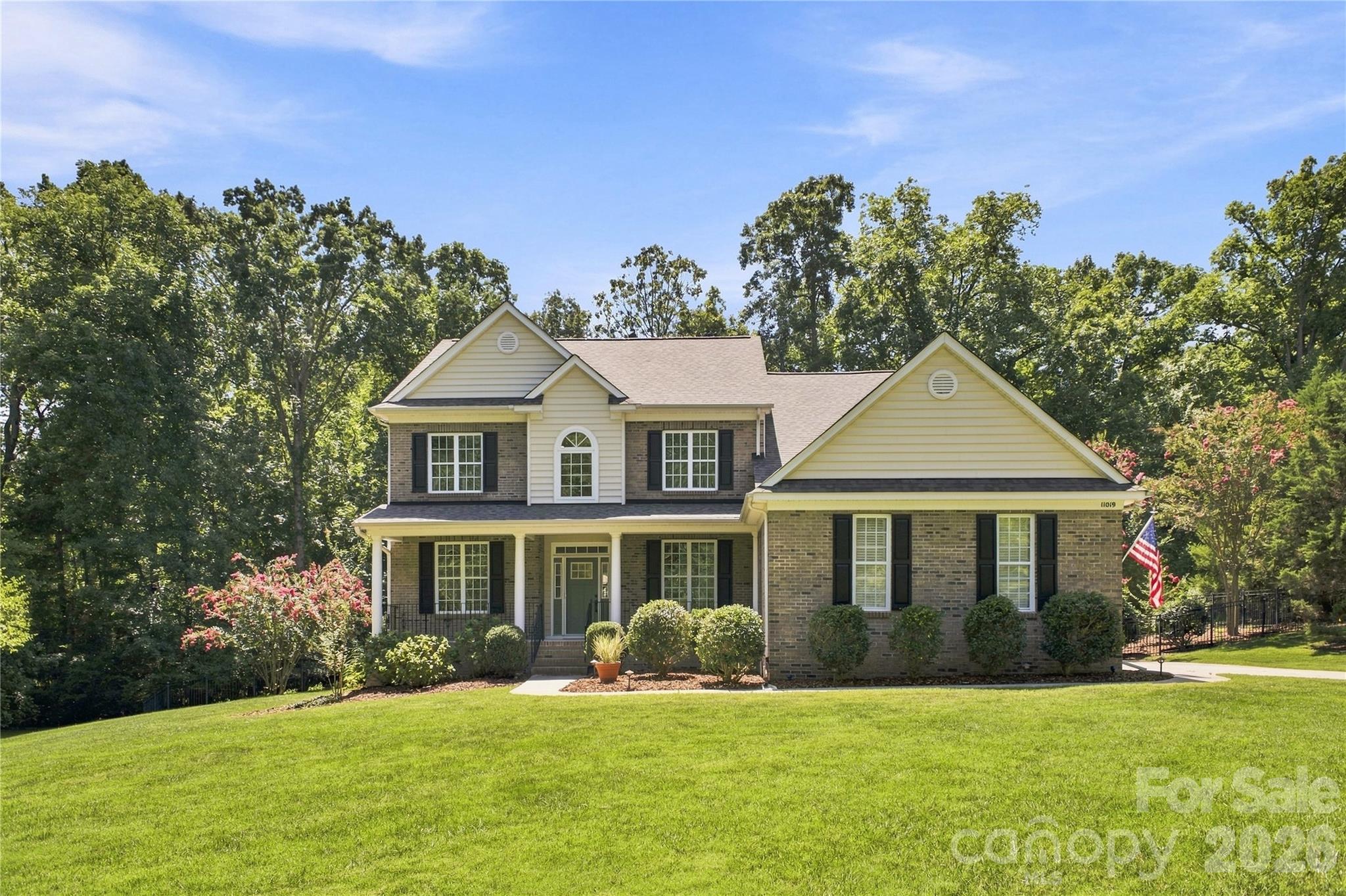 11019 King George Lane — photo