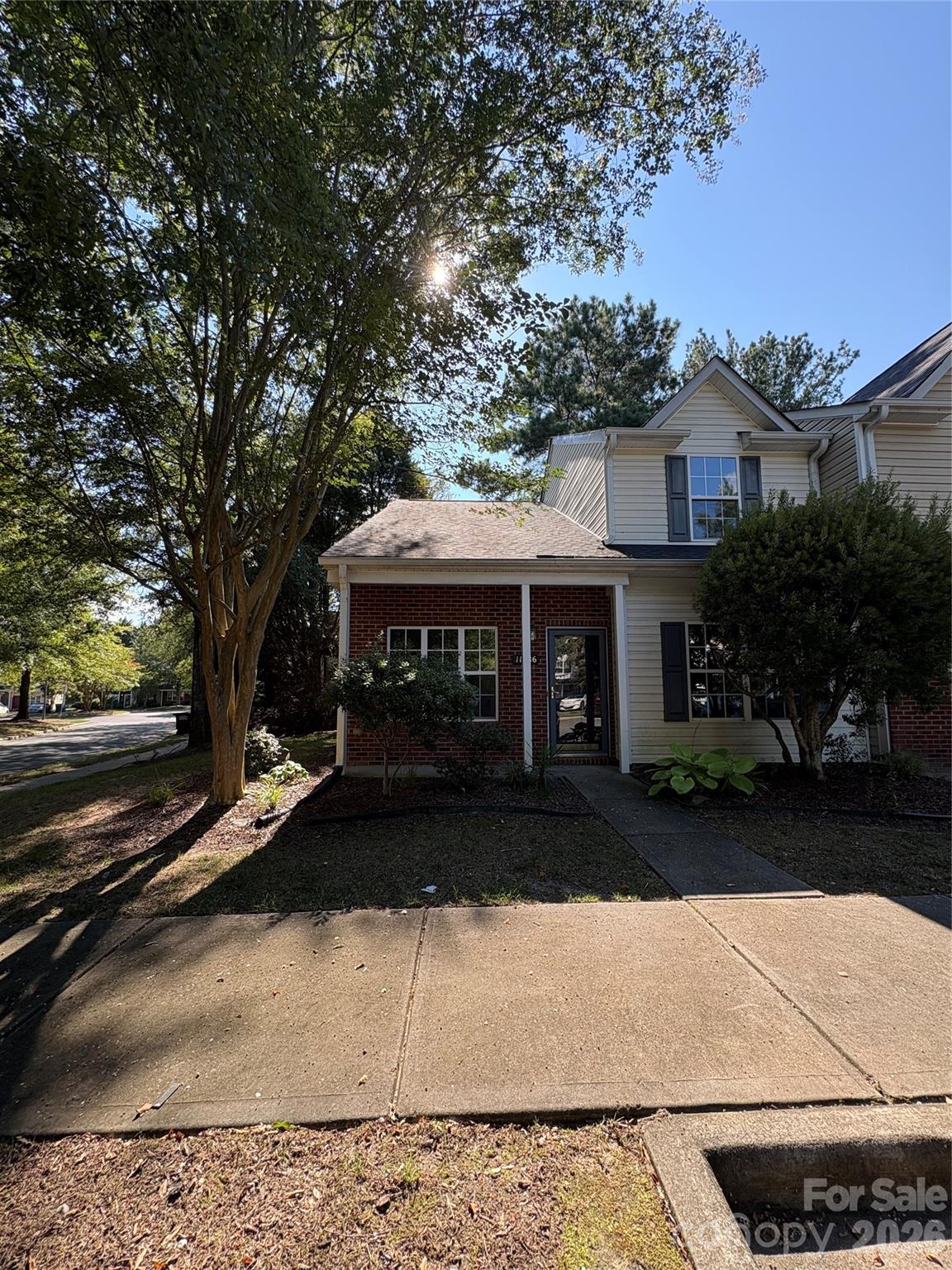 11586 Briddle Hall Court — photo
