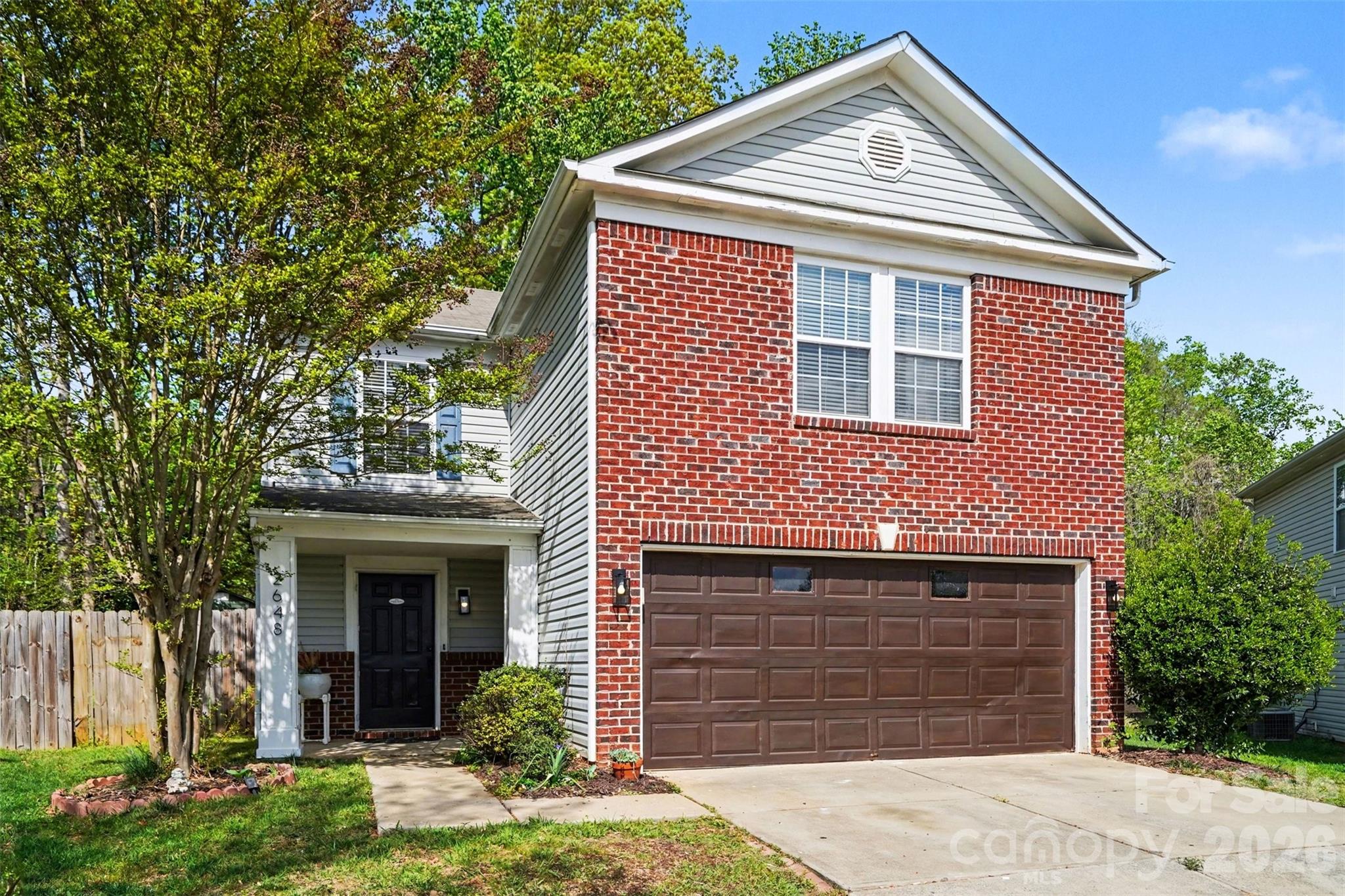 2648 Stream Bank Drive — photo
