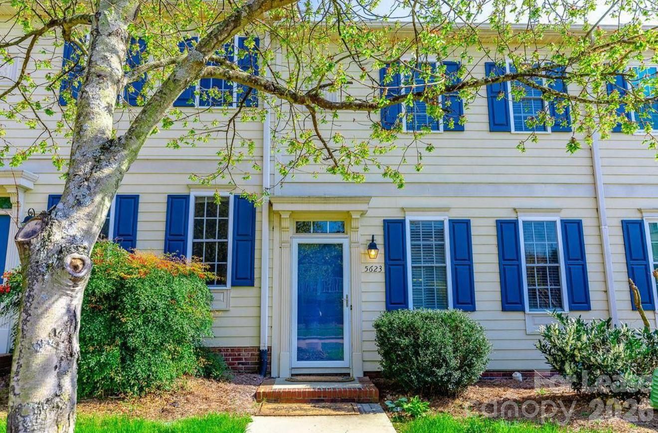5623 Fetzer Avenue NW — photo