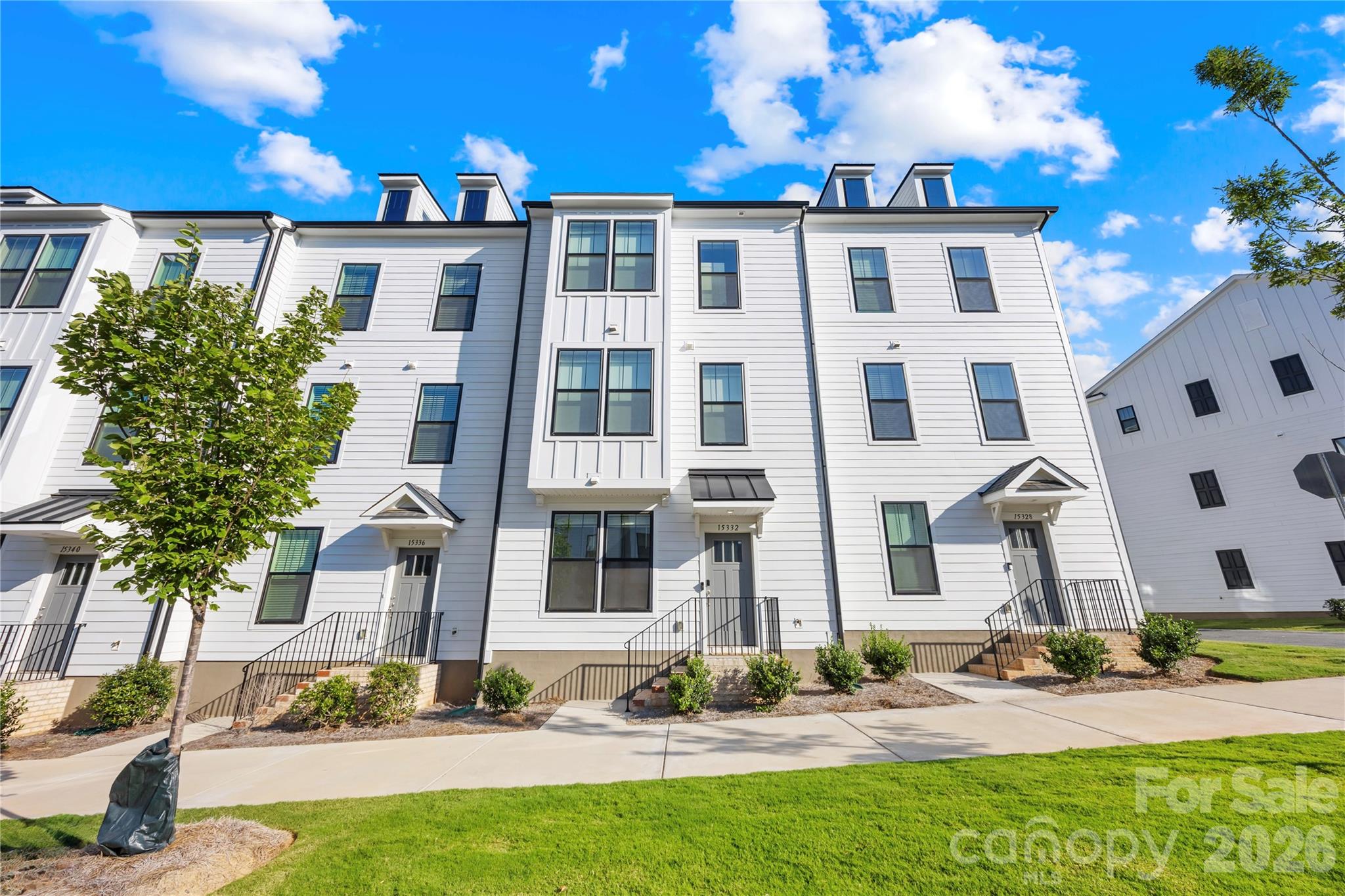 15332 Ballancroft Parkway — photo