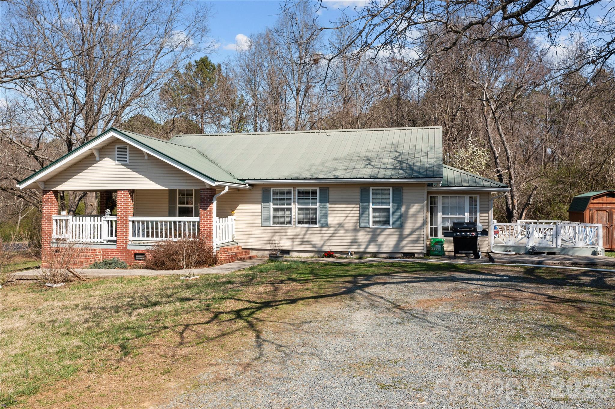 404 Moss Springs Road — photo