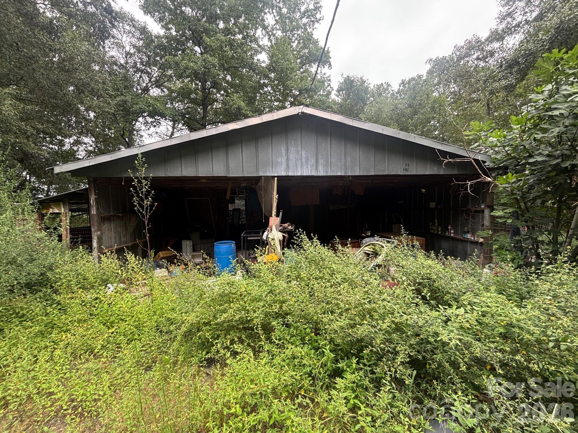 231 Deaton Road — photo