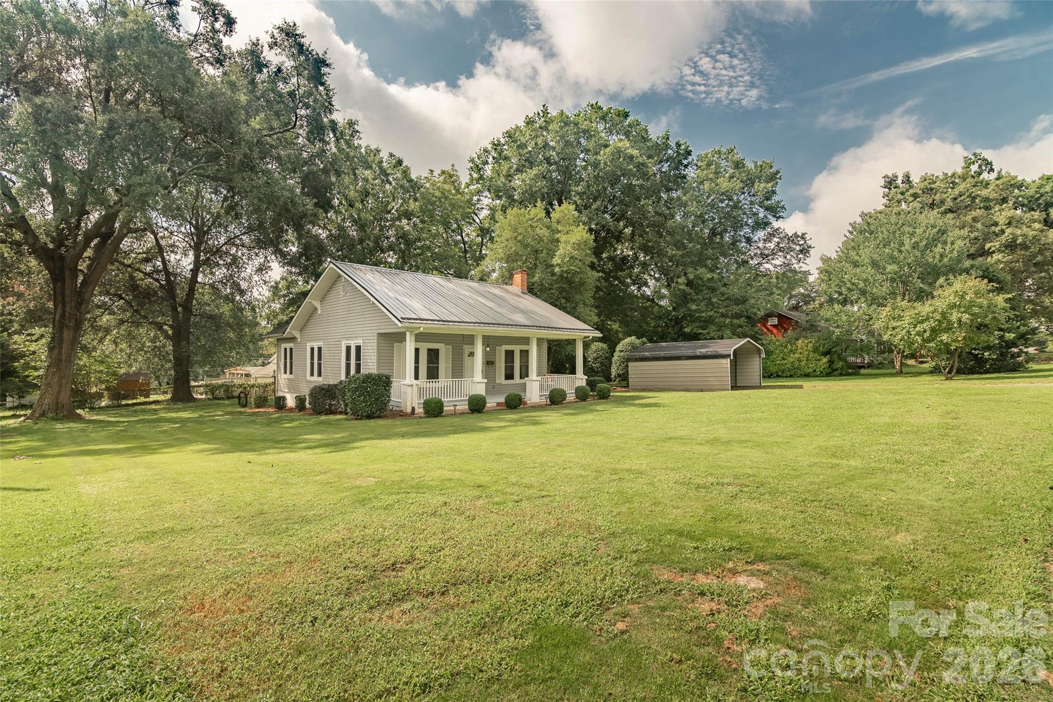 141 Edwards Street — photo
