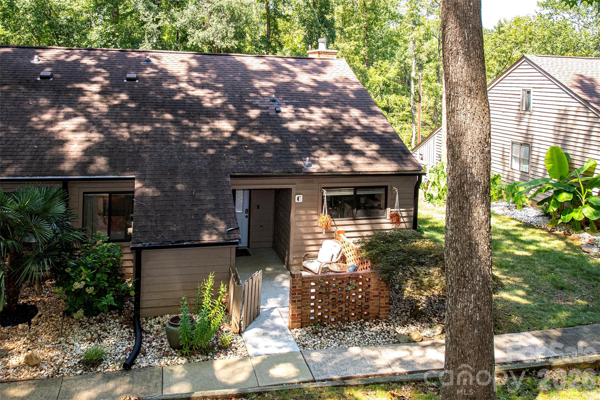 4132 Charlotte Highway C — photo