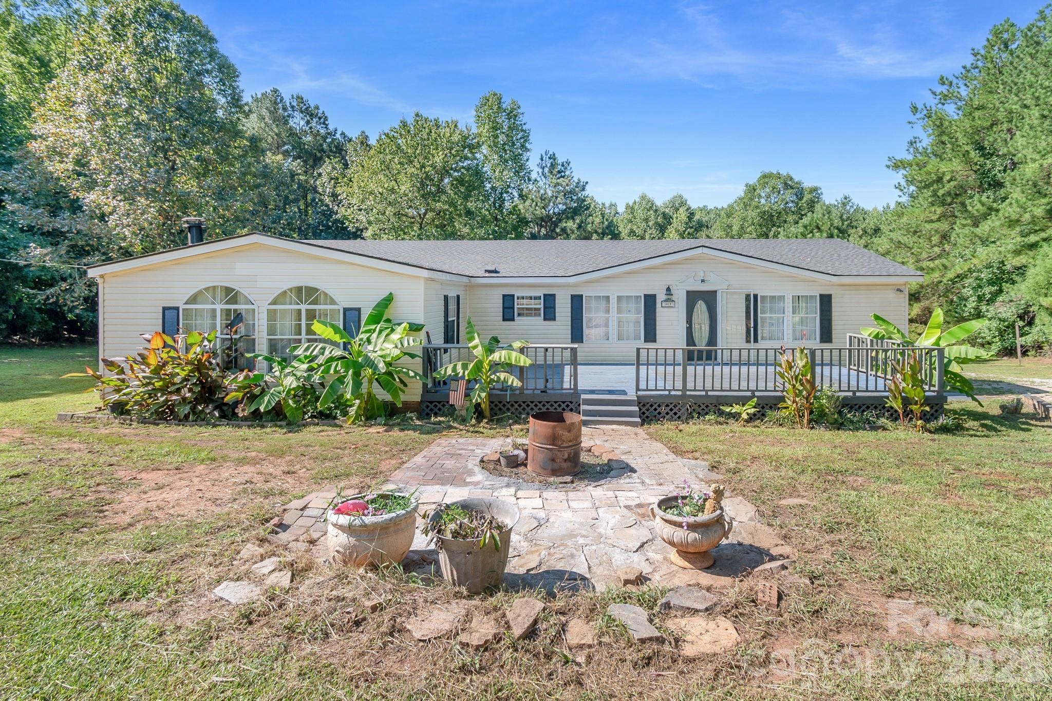 3017 Heather Hill Lane — photo
