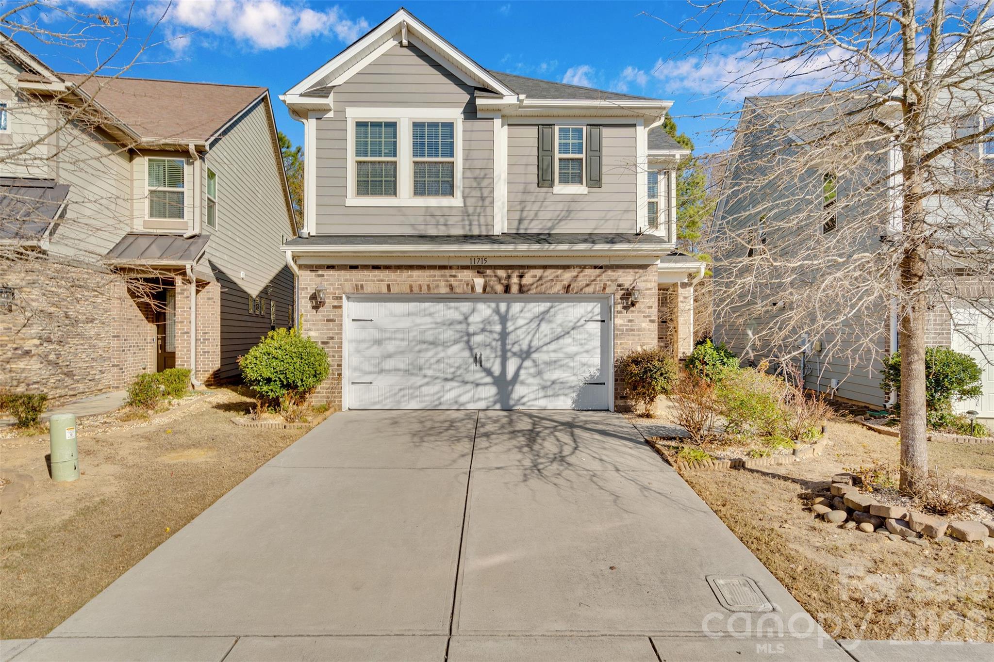 11715 Clems Branch Drive — photo