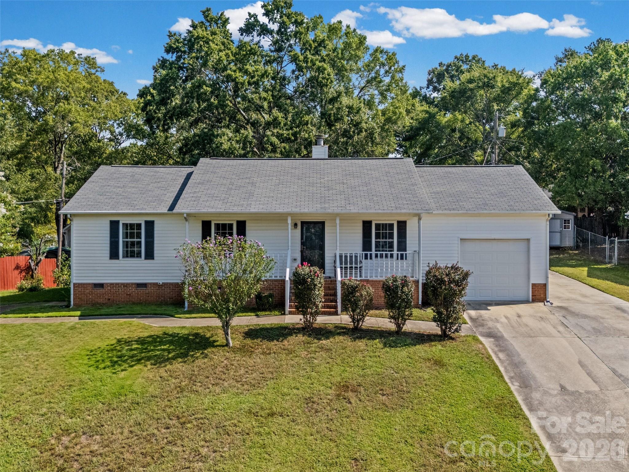 1670 Midbrook Drive — photo