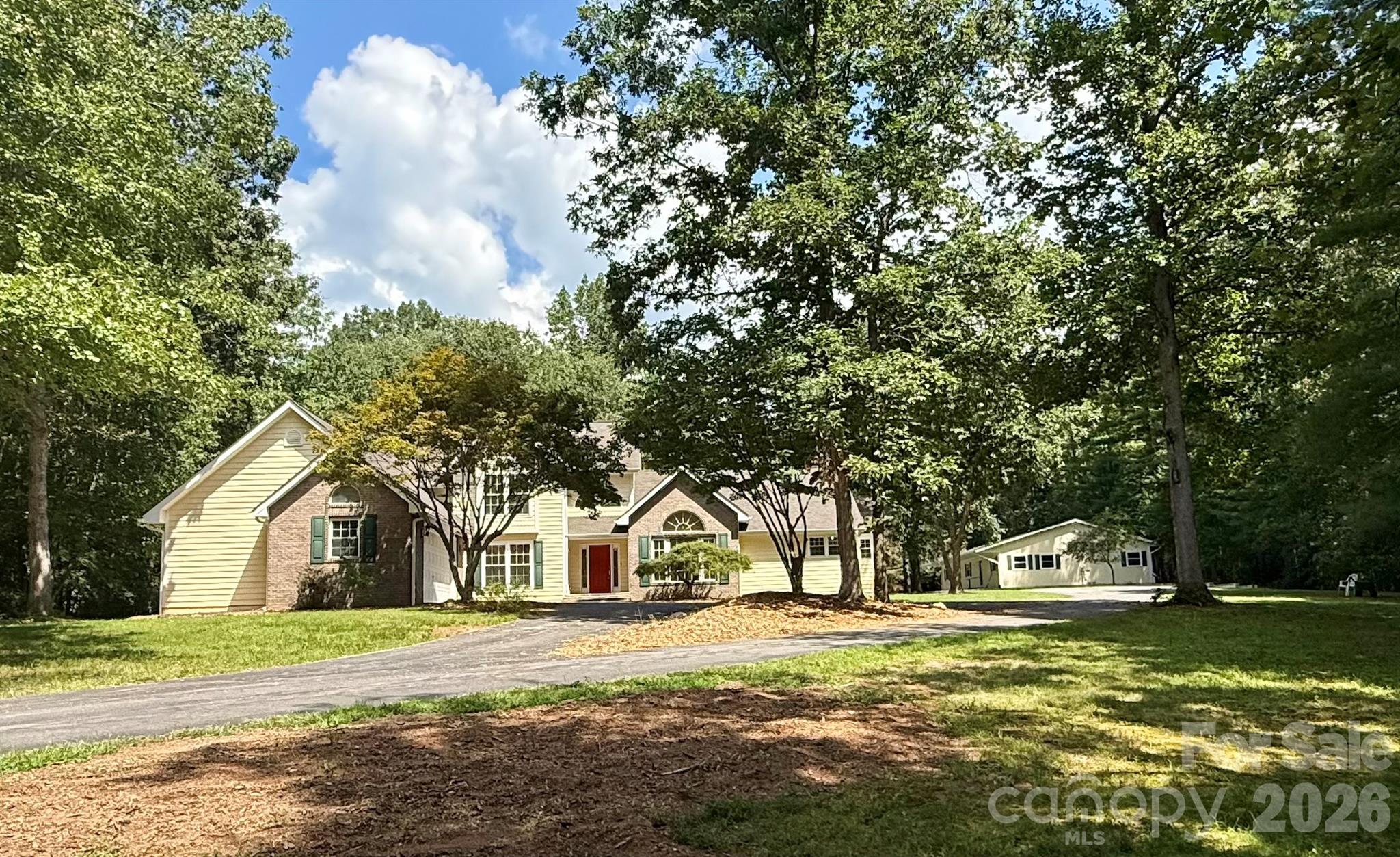30 & 32 Gravely Branch Road — photo