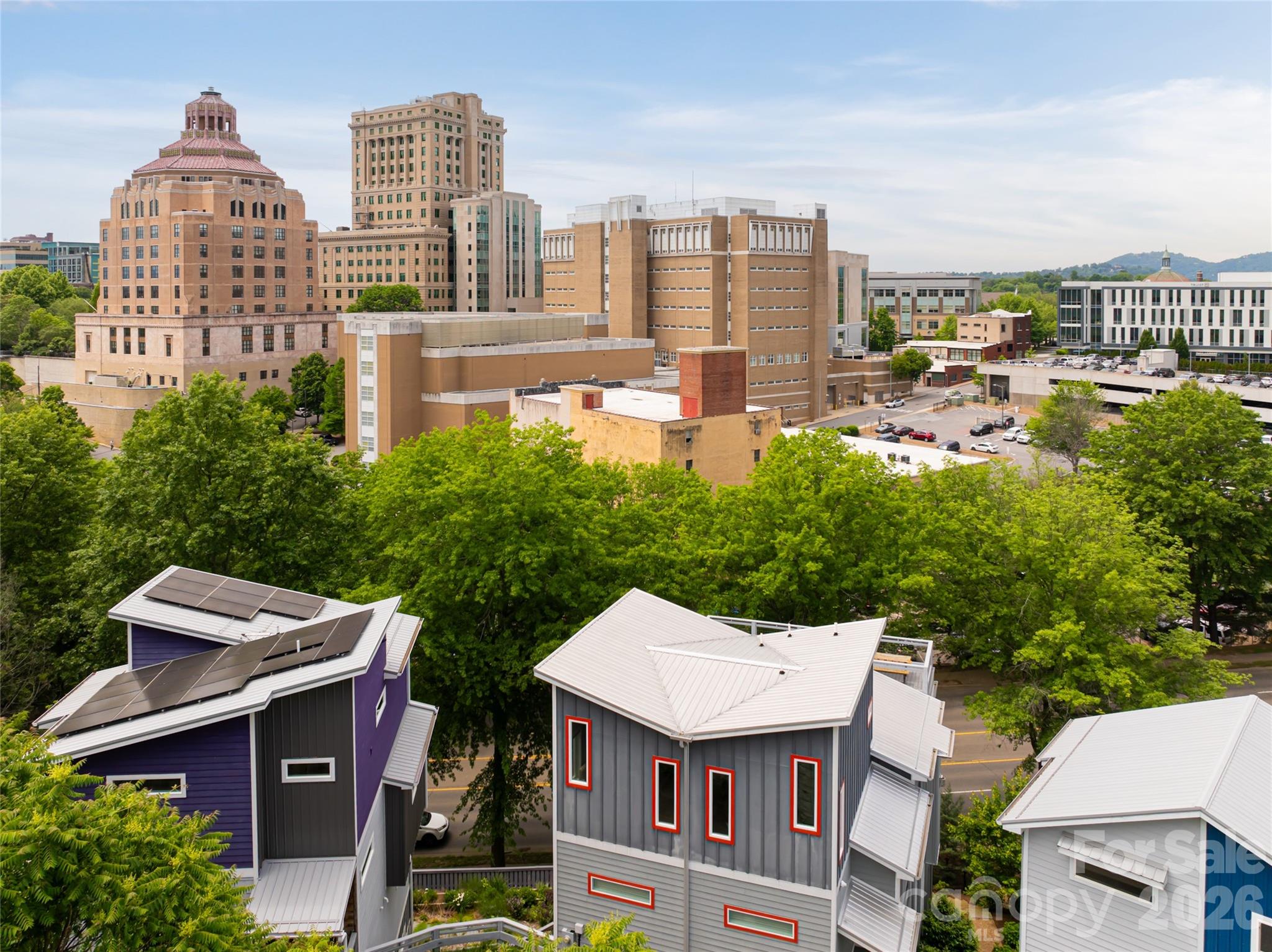8 Birdhouse Row — photo