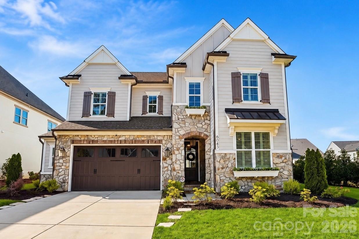 6083 Holden Court — photo