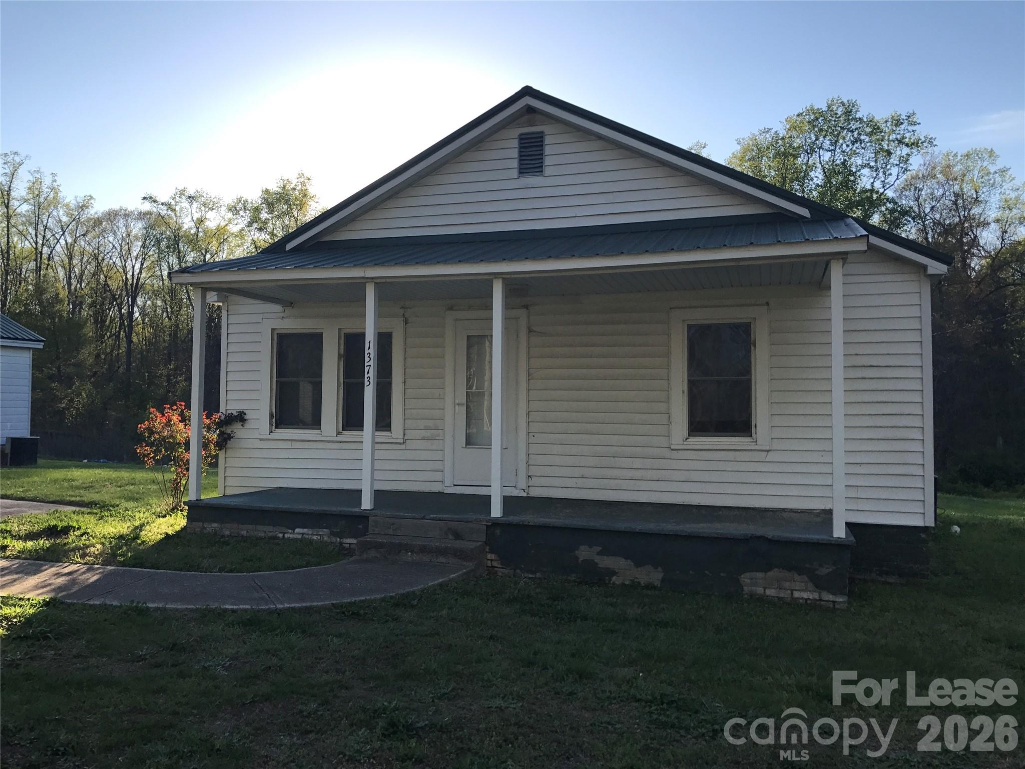 1373 Mount Ulla Highway — photo