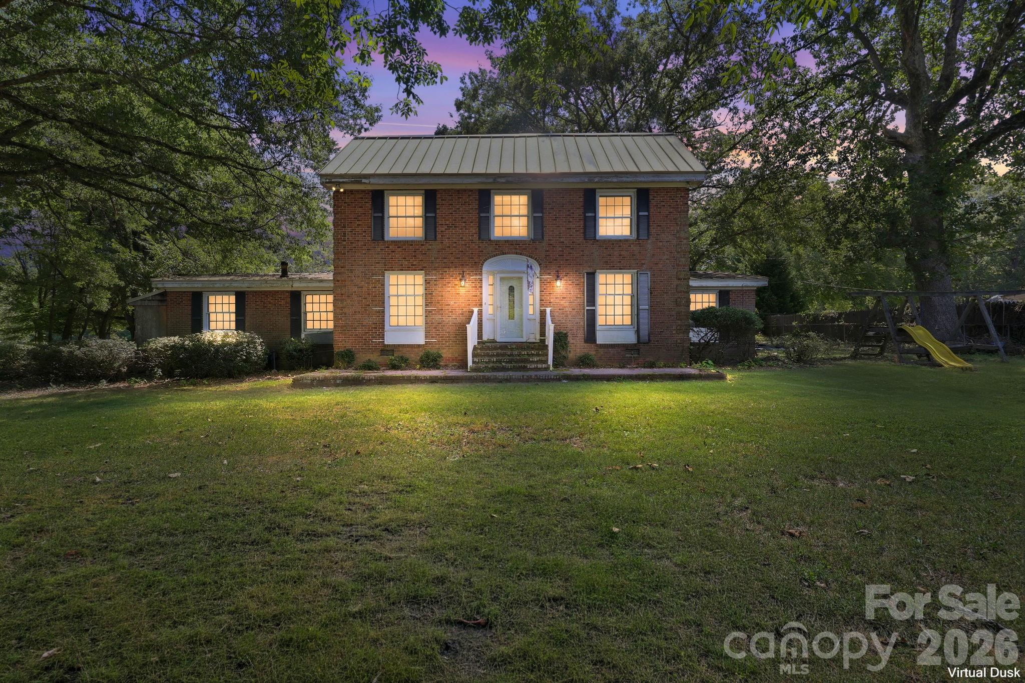4225 Sherrills Ford Road — photo