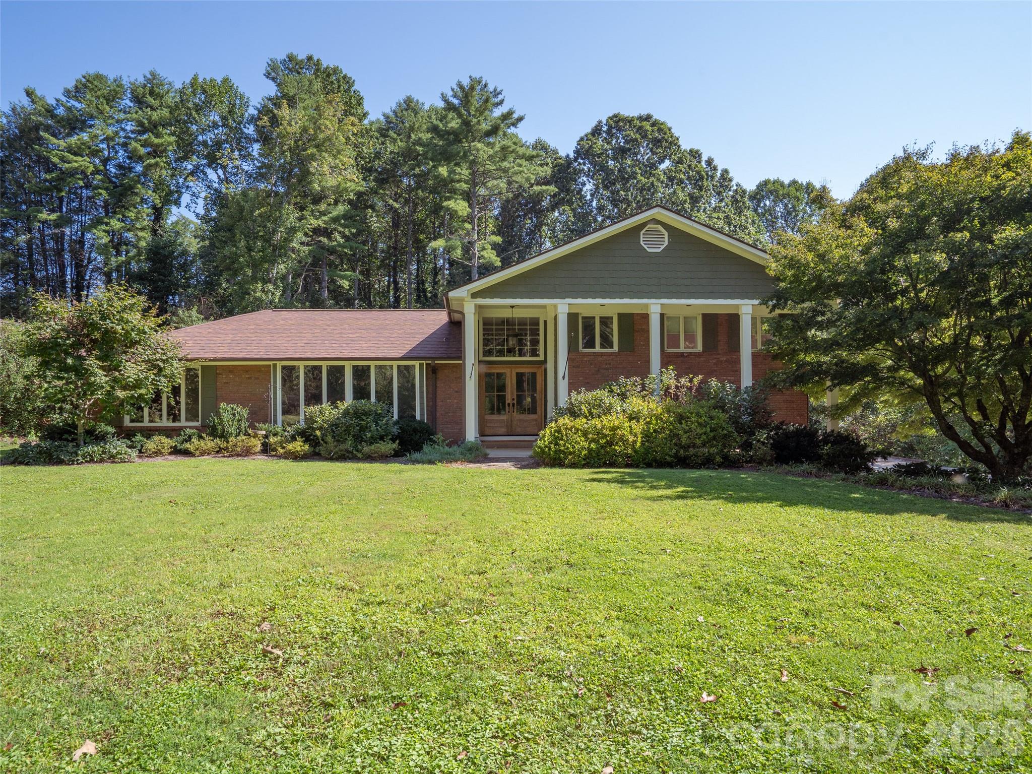 73 Redwood Street — photo