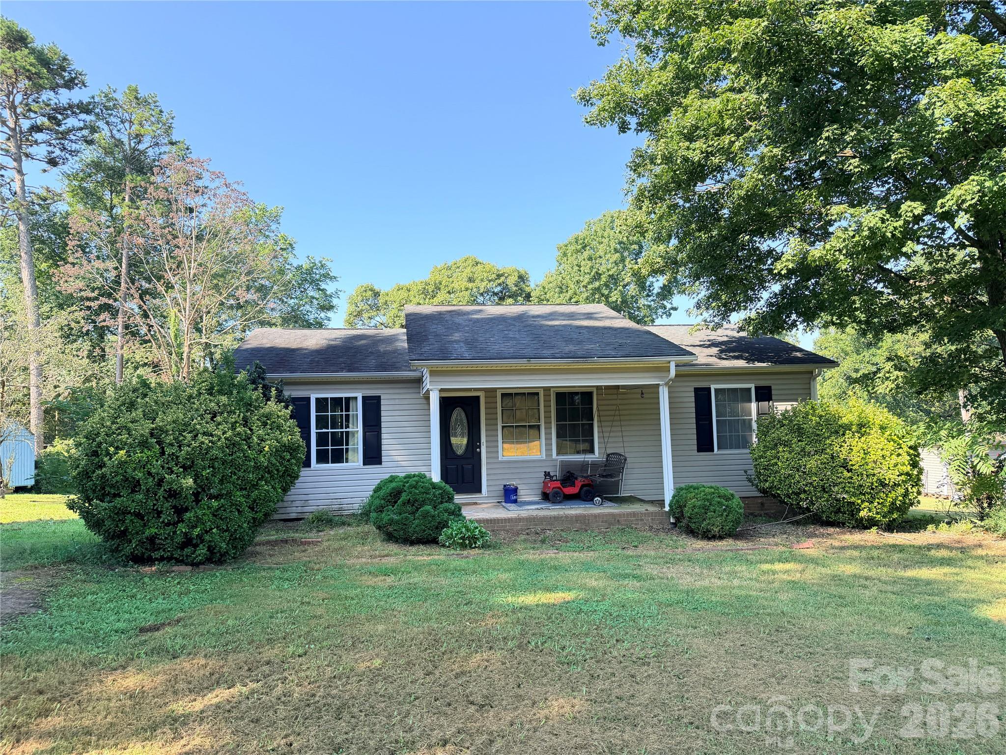 2184 Lynn Mountain Road — photo