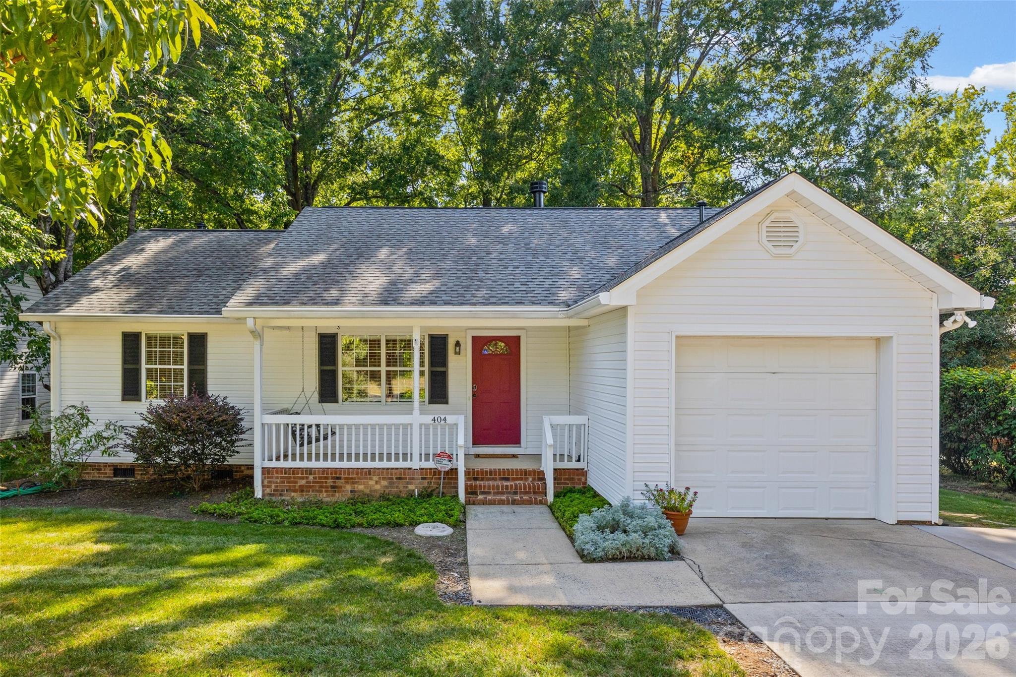 404 Sadie Drive — photo