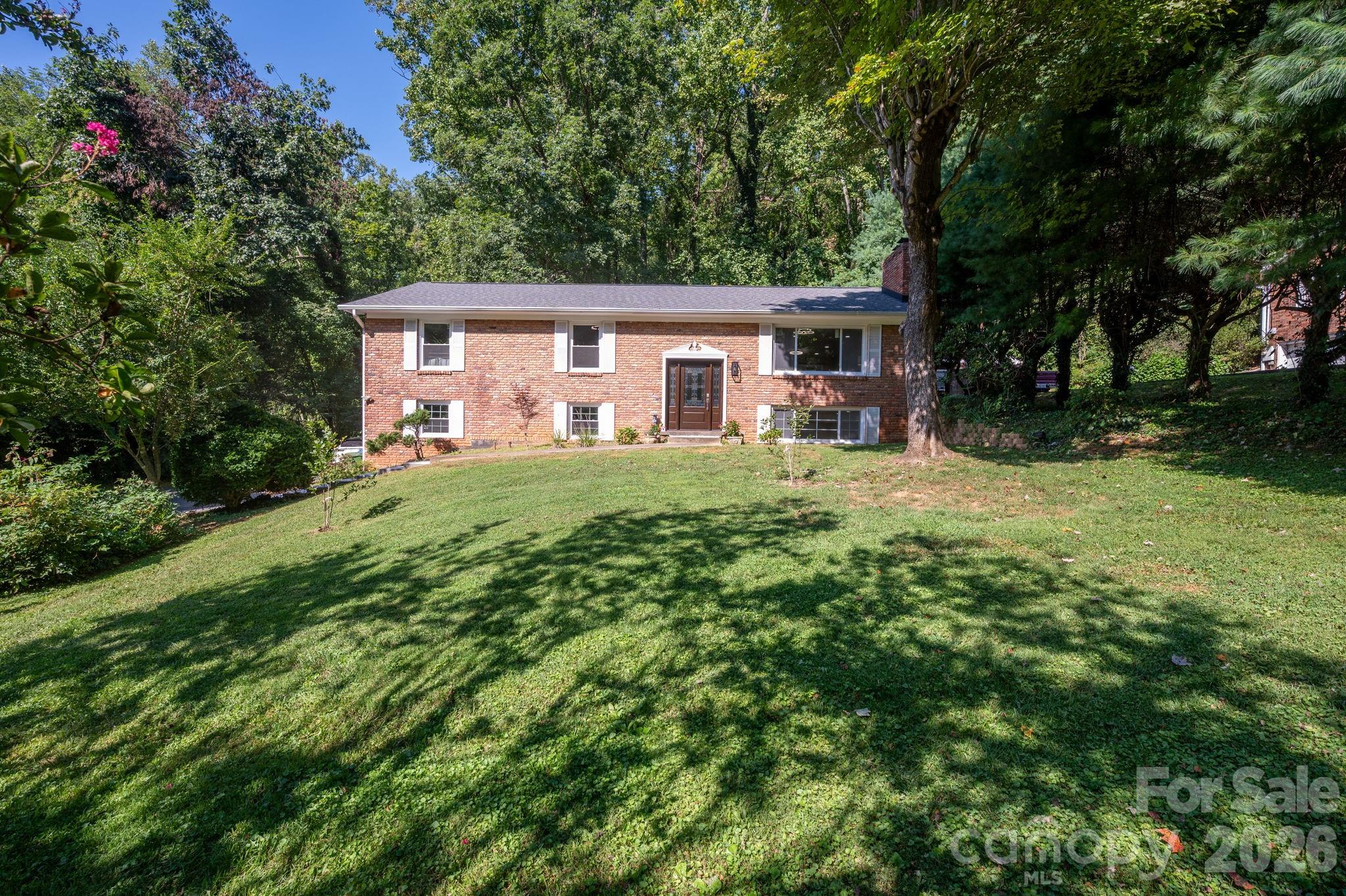 65 Beechwood Road — photo