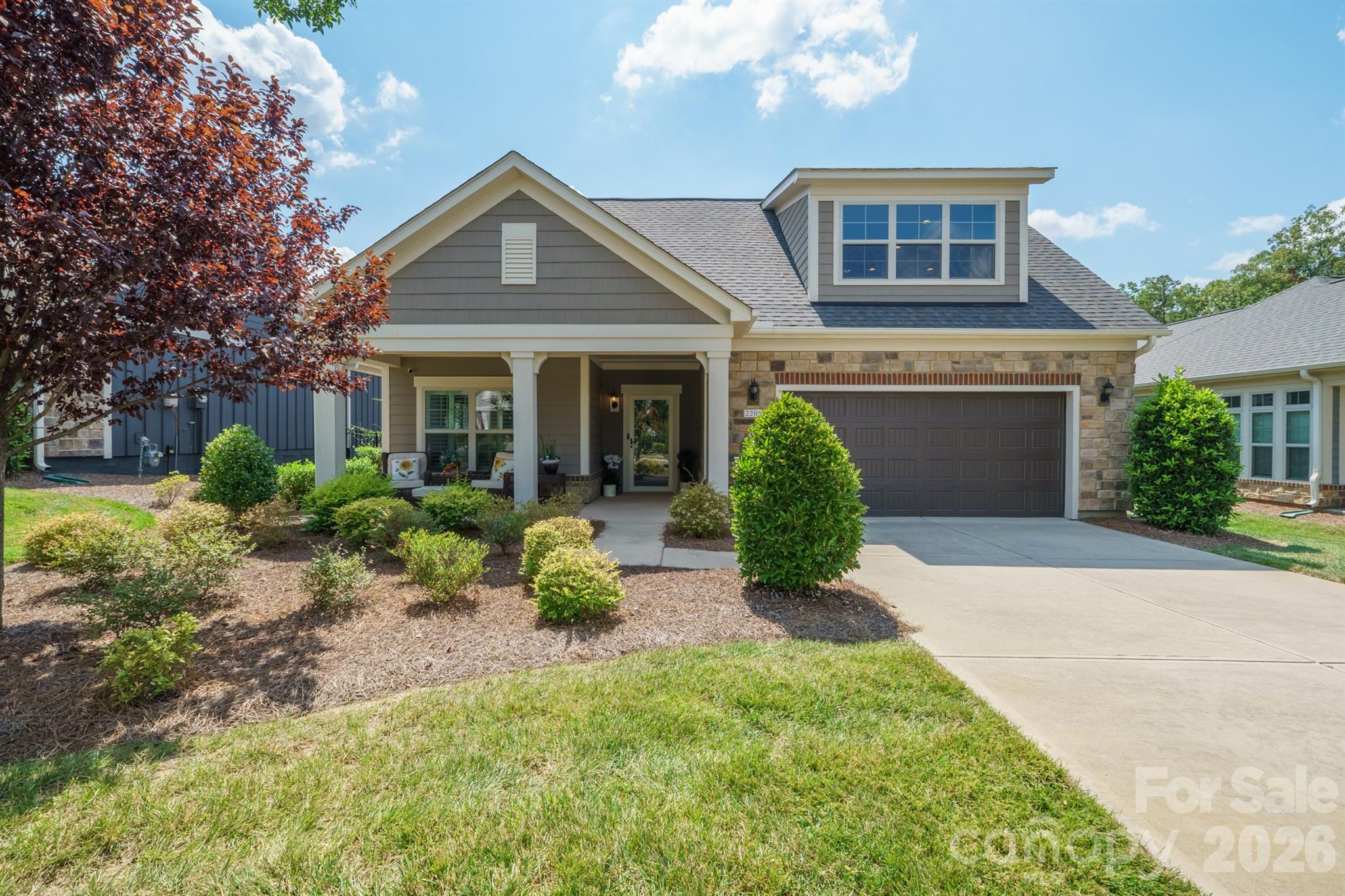 2205 Lincolnshire Lane — photo