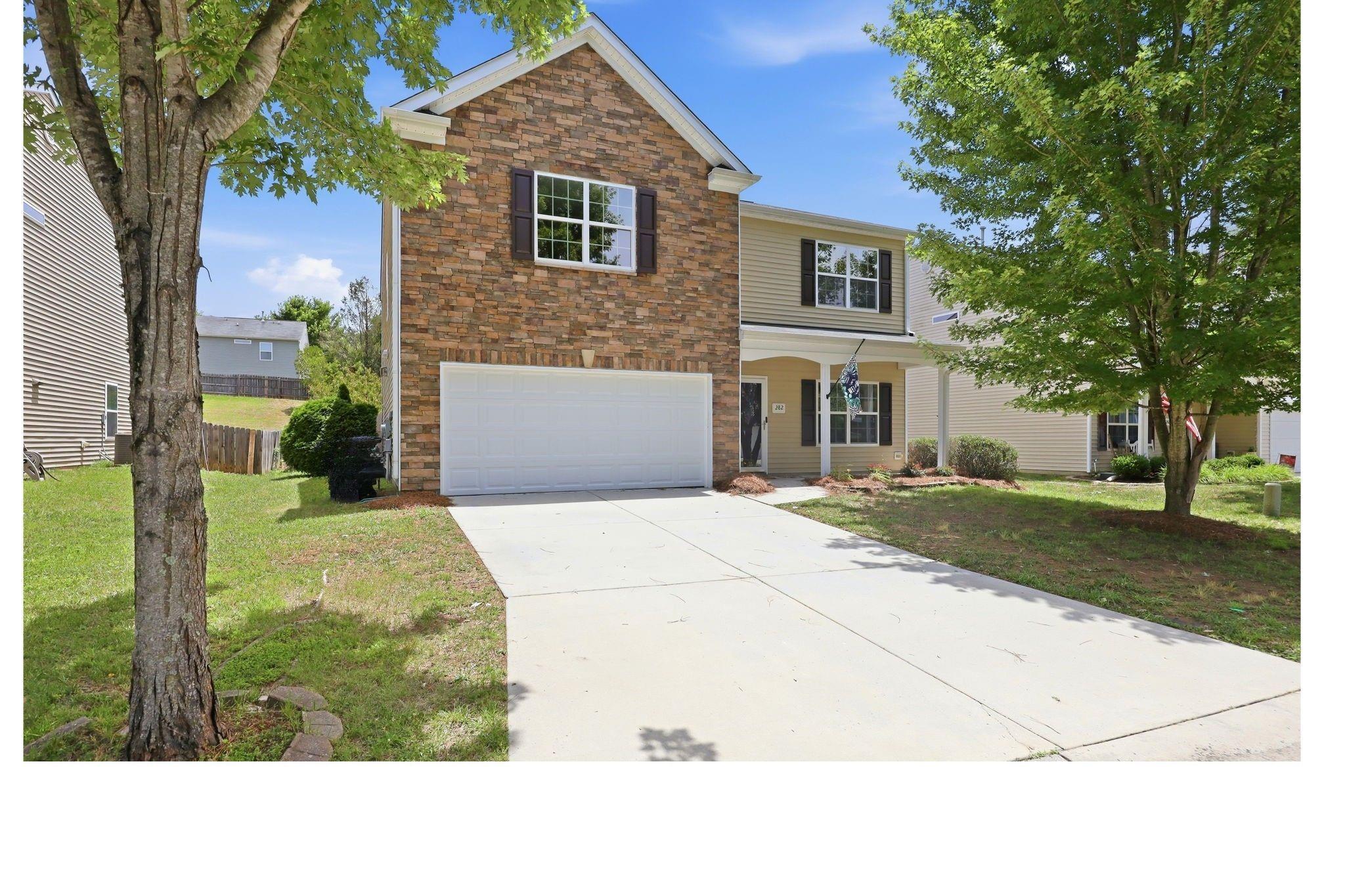 282 Water Lily Circle — photo
