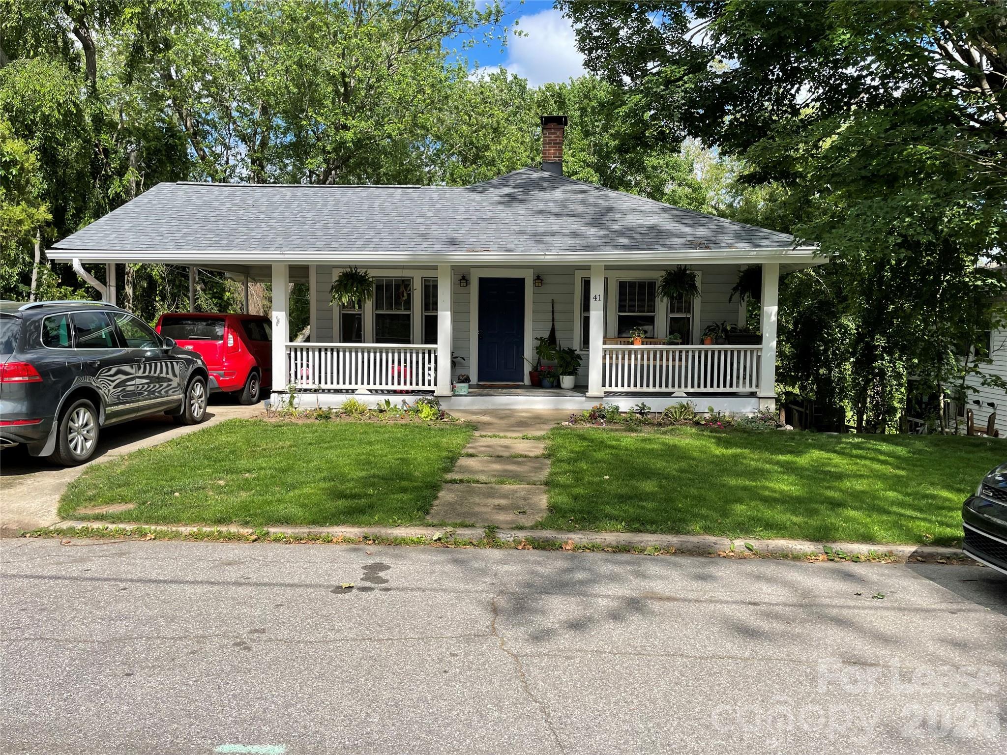 41 Blue Ridge Avenue — photo