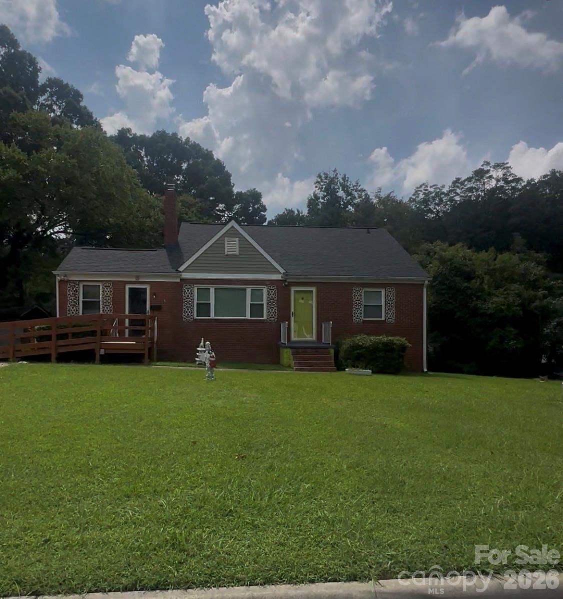 543 Bowman Road — photo