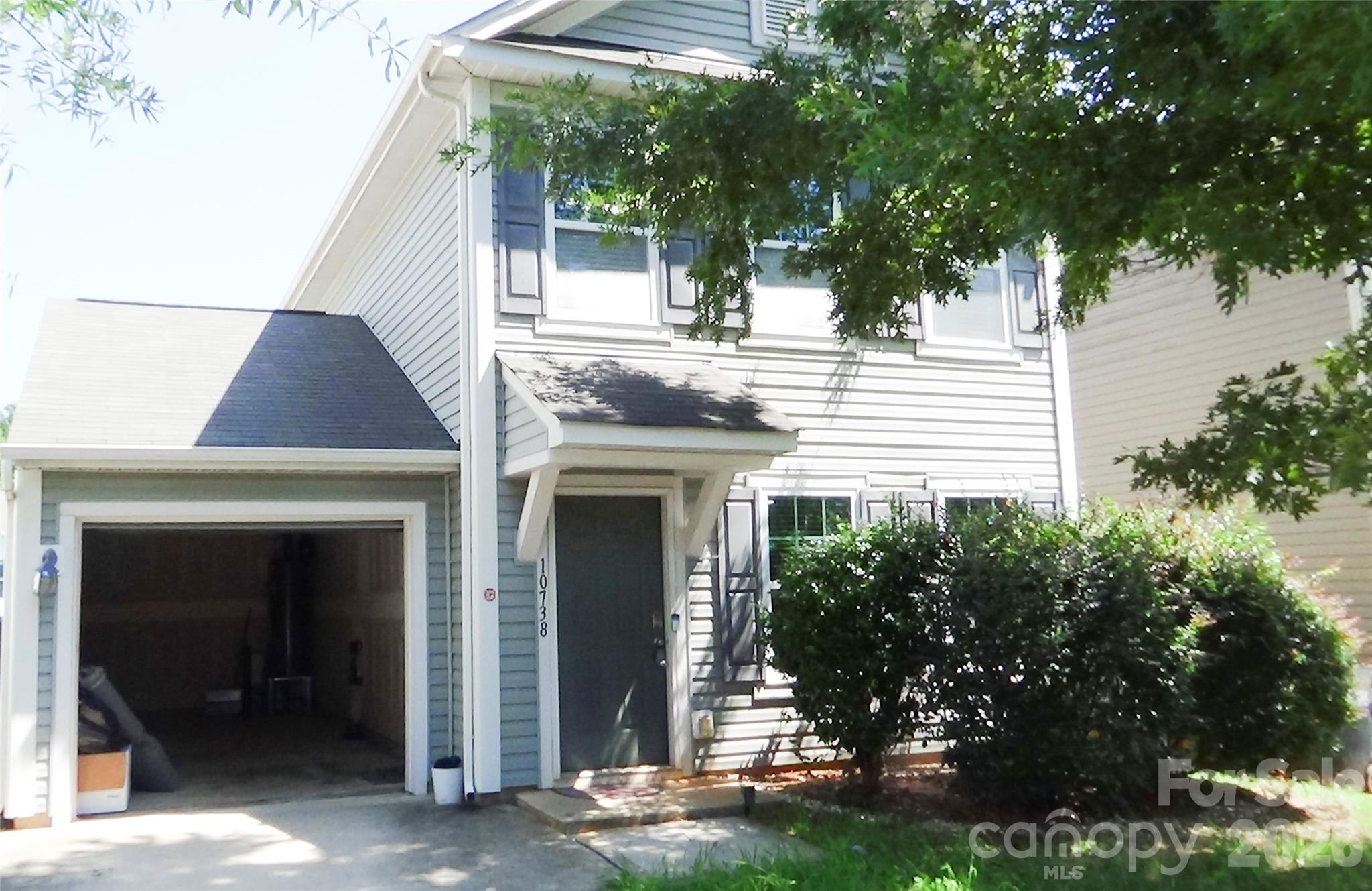 10738 Derryrush Drive — photo