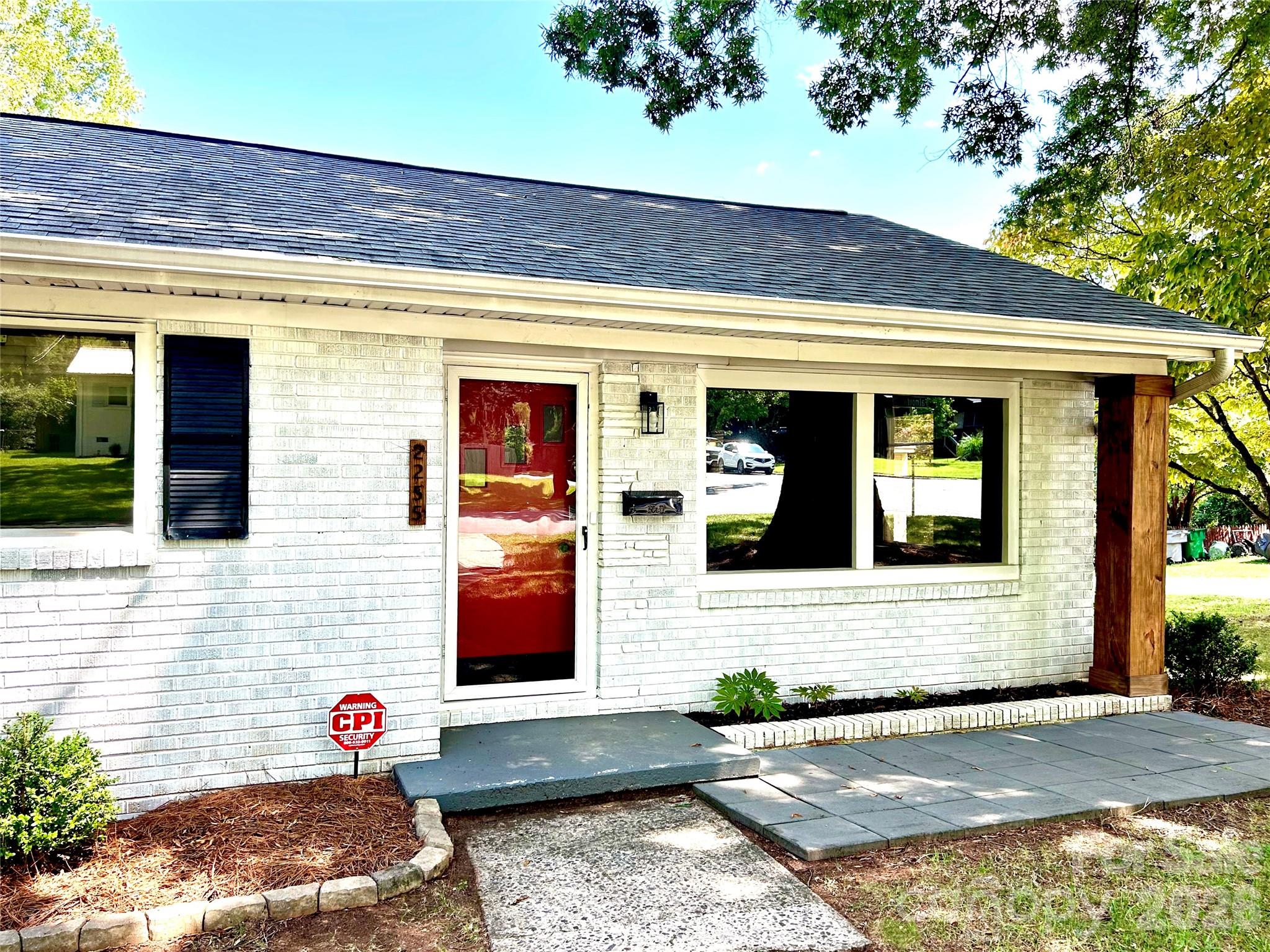 2255 Falmouth Road — photo