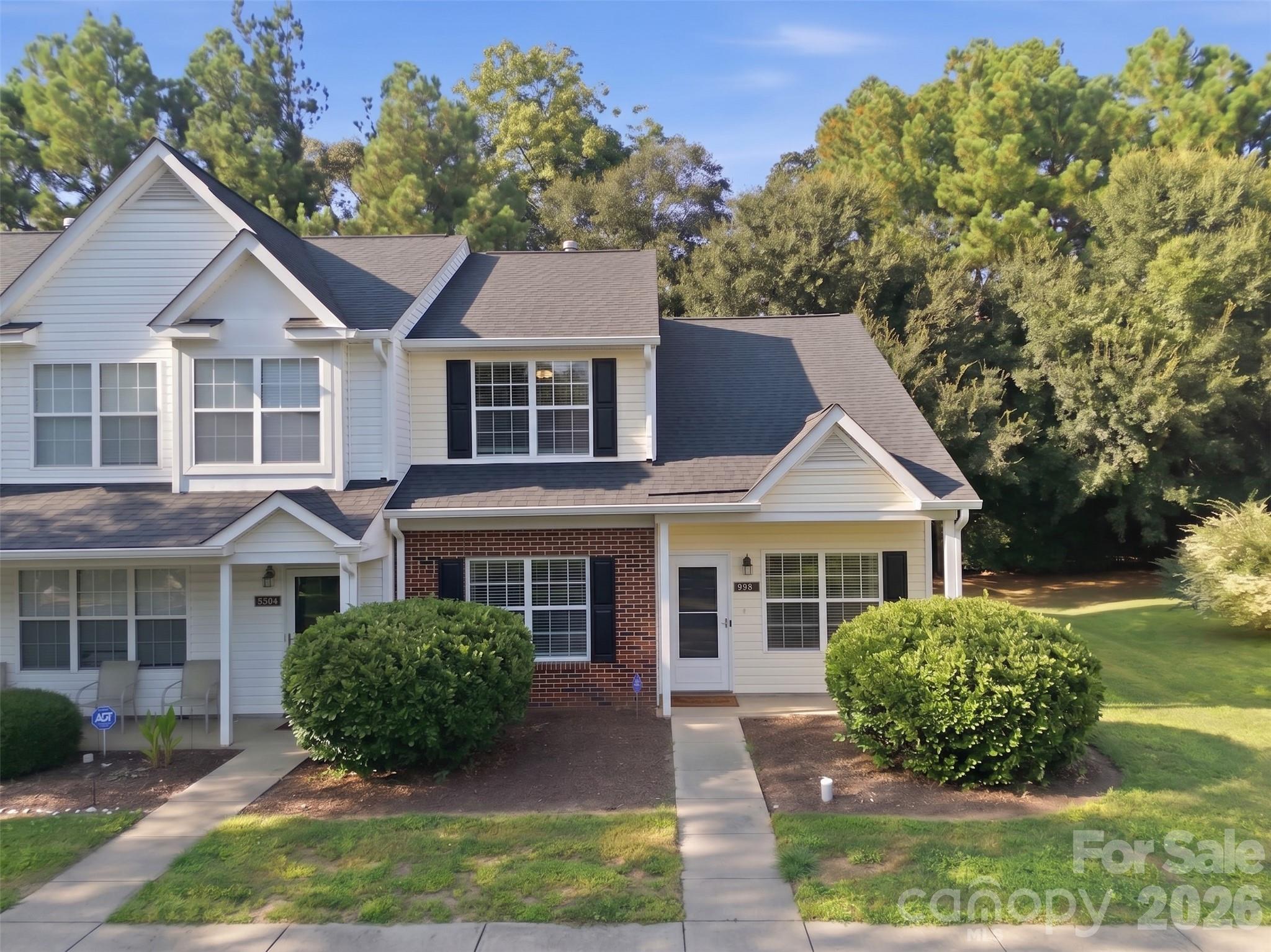 2826 Mayer House Court — photo