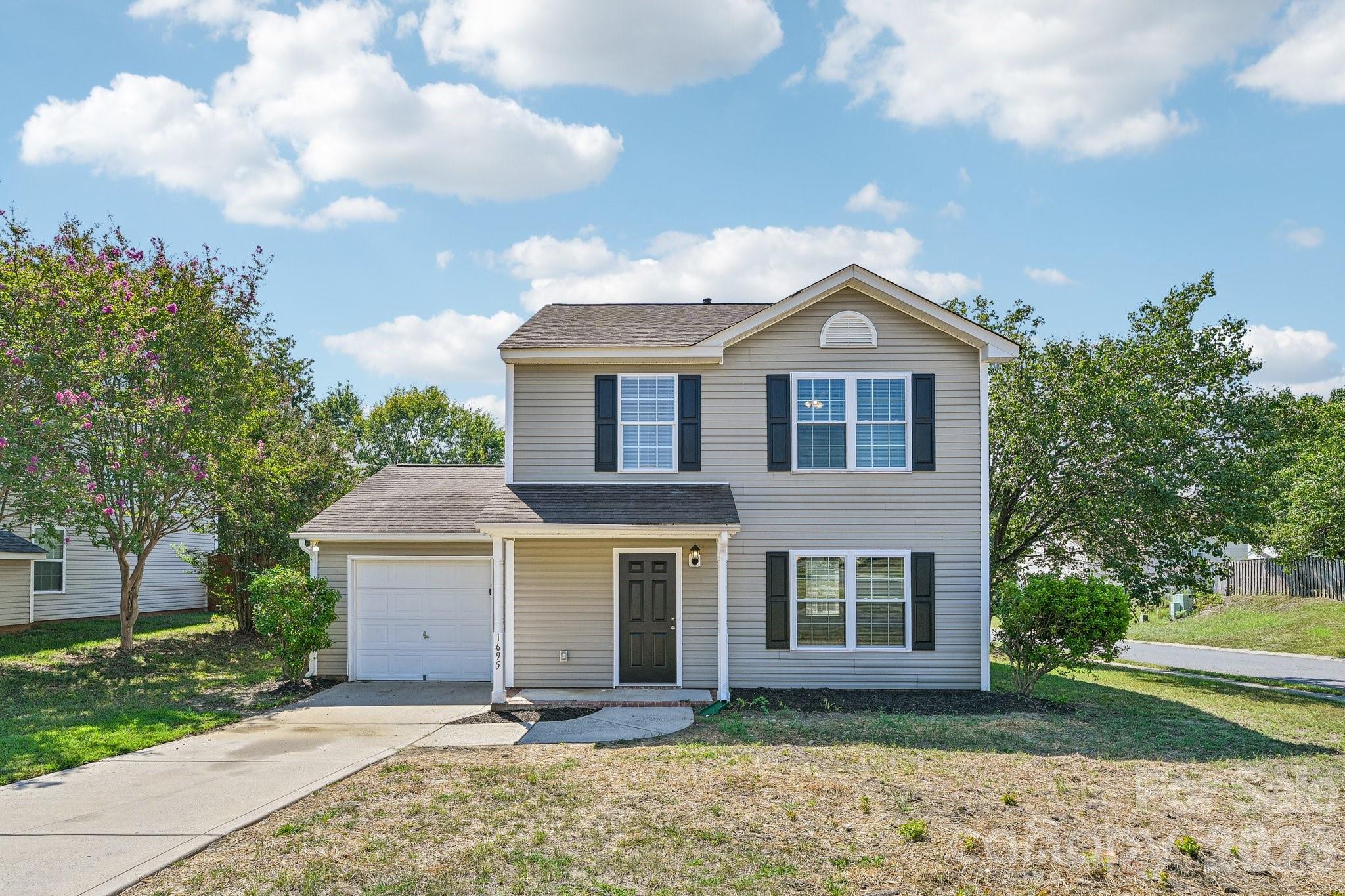 1695 Tate Road — photo