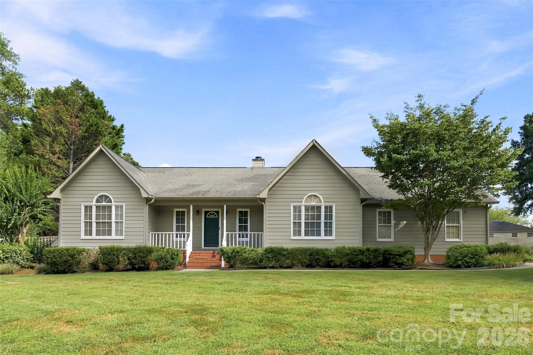108 Shade Tree Court — photo