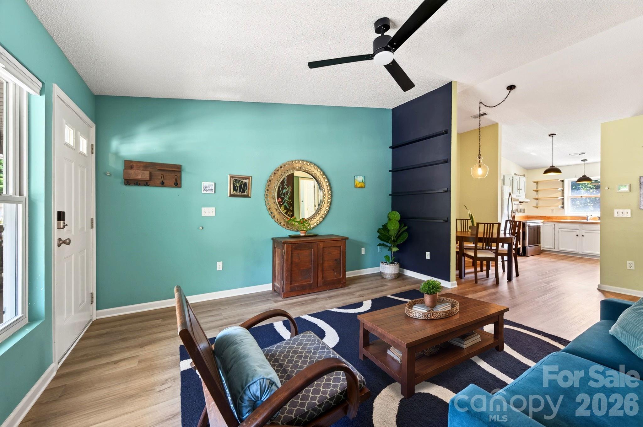 15 Krista Circle B — photo