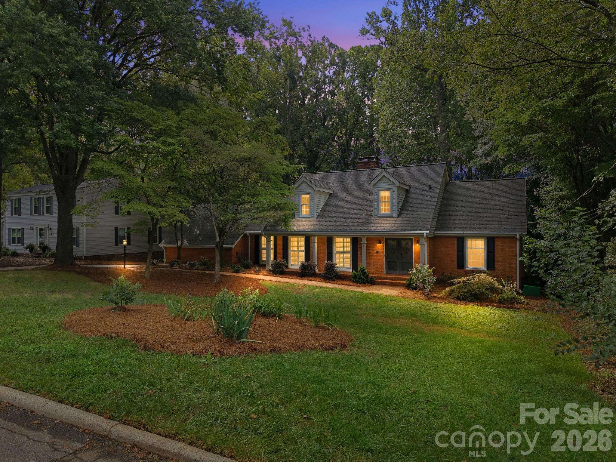 217 Sheridan Drive — photo