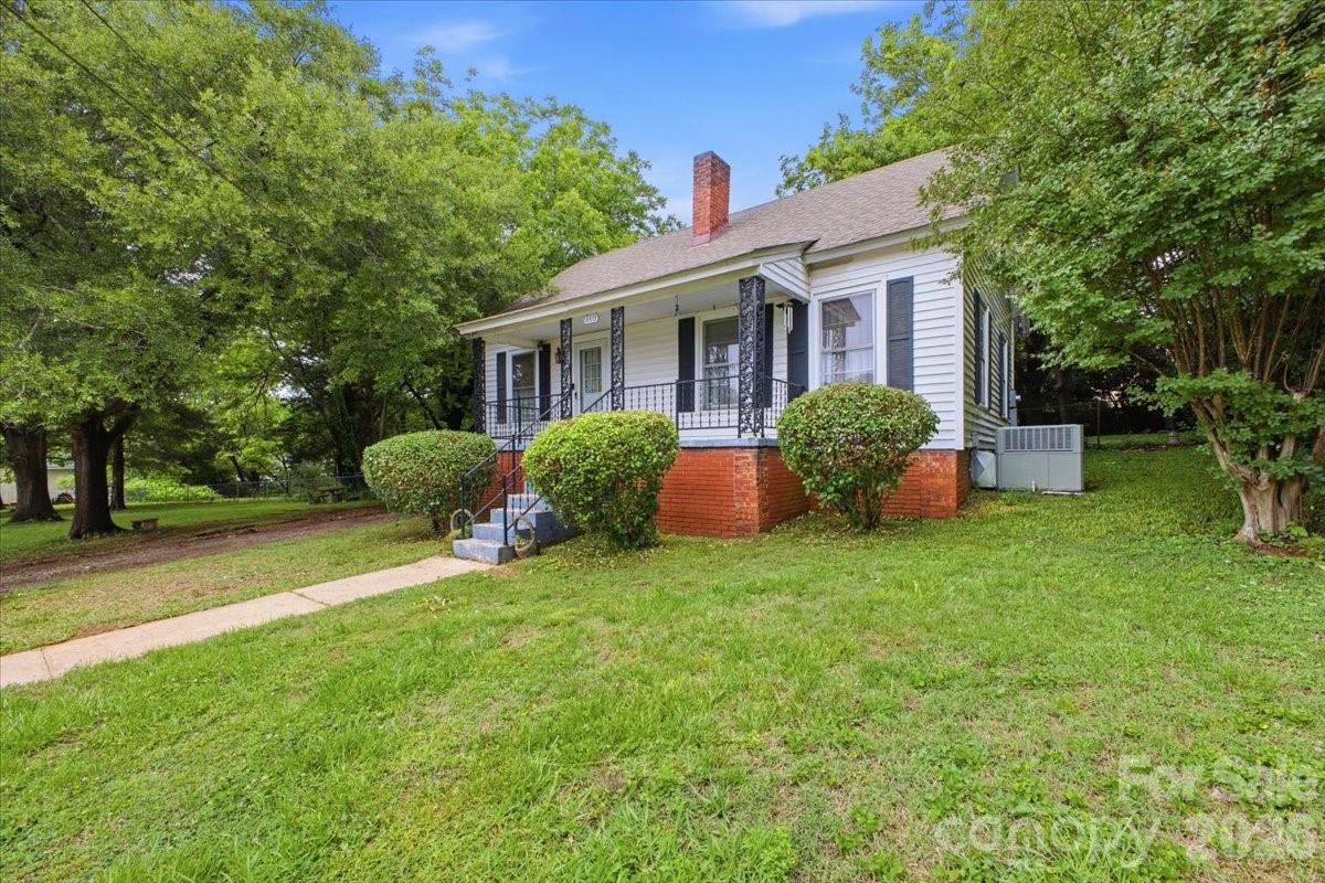 8512 Colgate Circle — photo