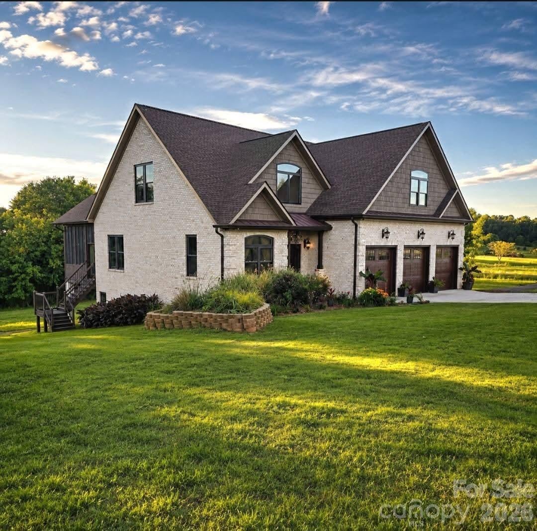 3233 Hahn Scott Road — photo