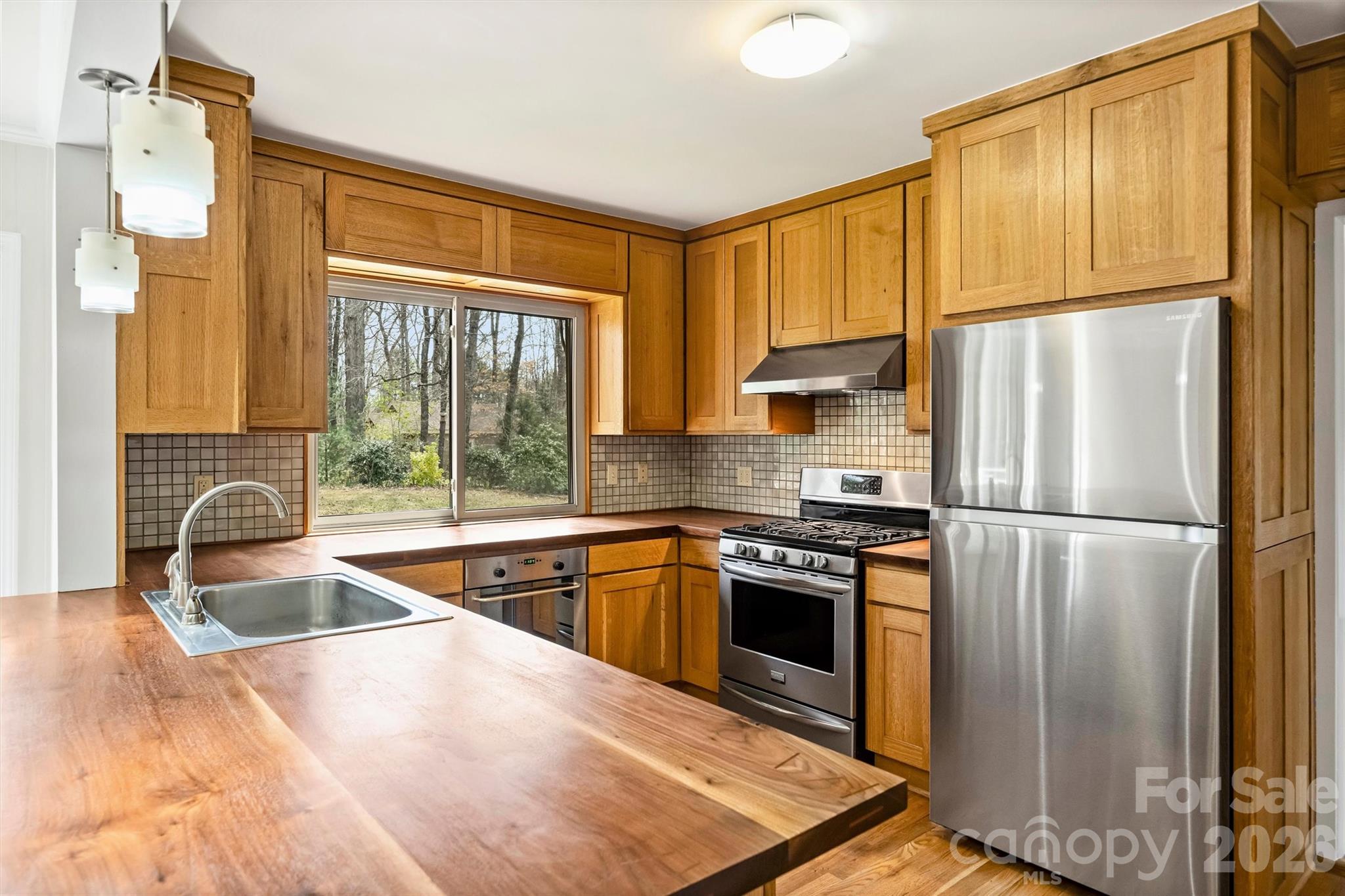 9436 Glen Brook Drive — photo