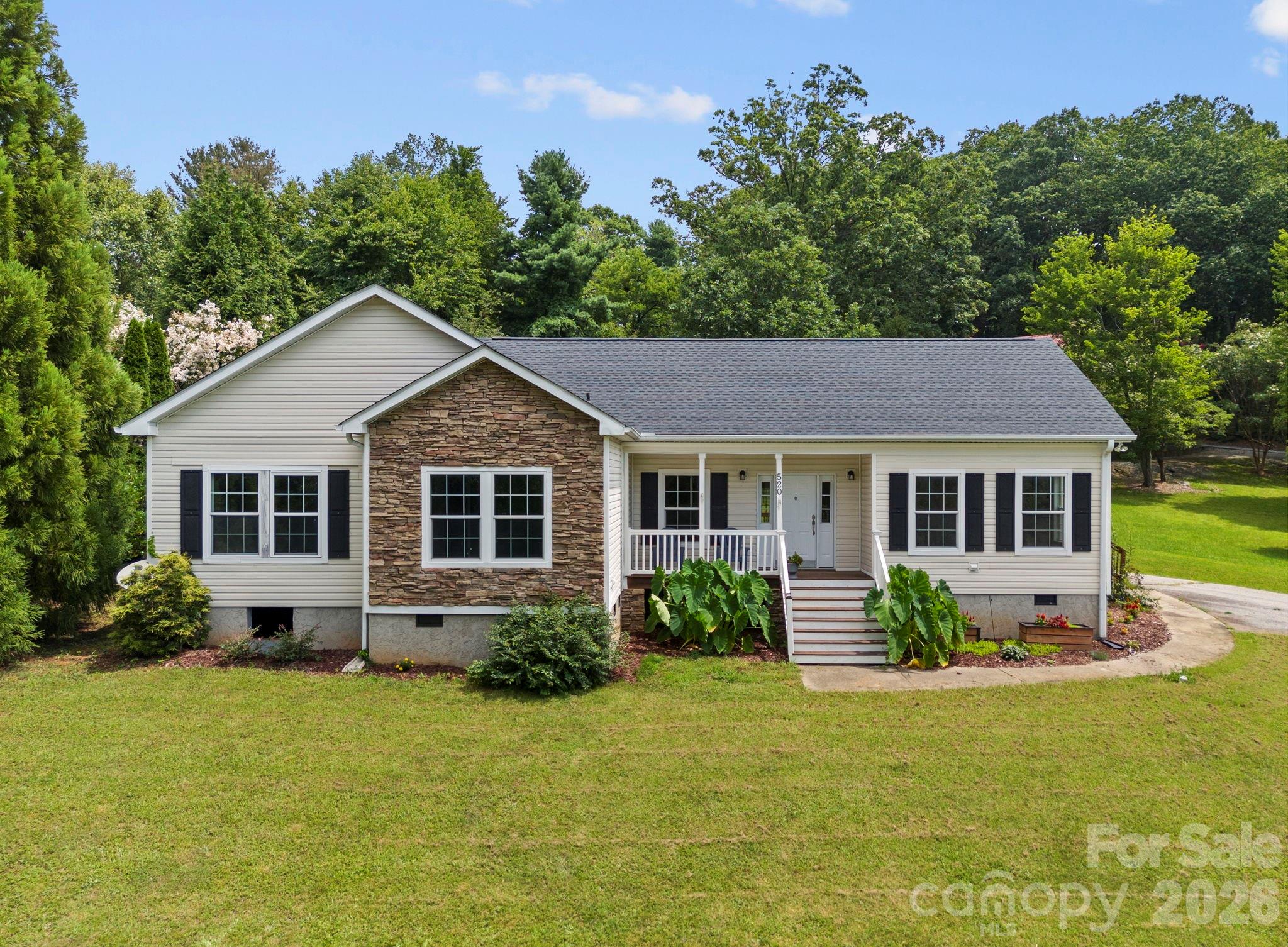97 Meadowview Drive — photo