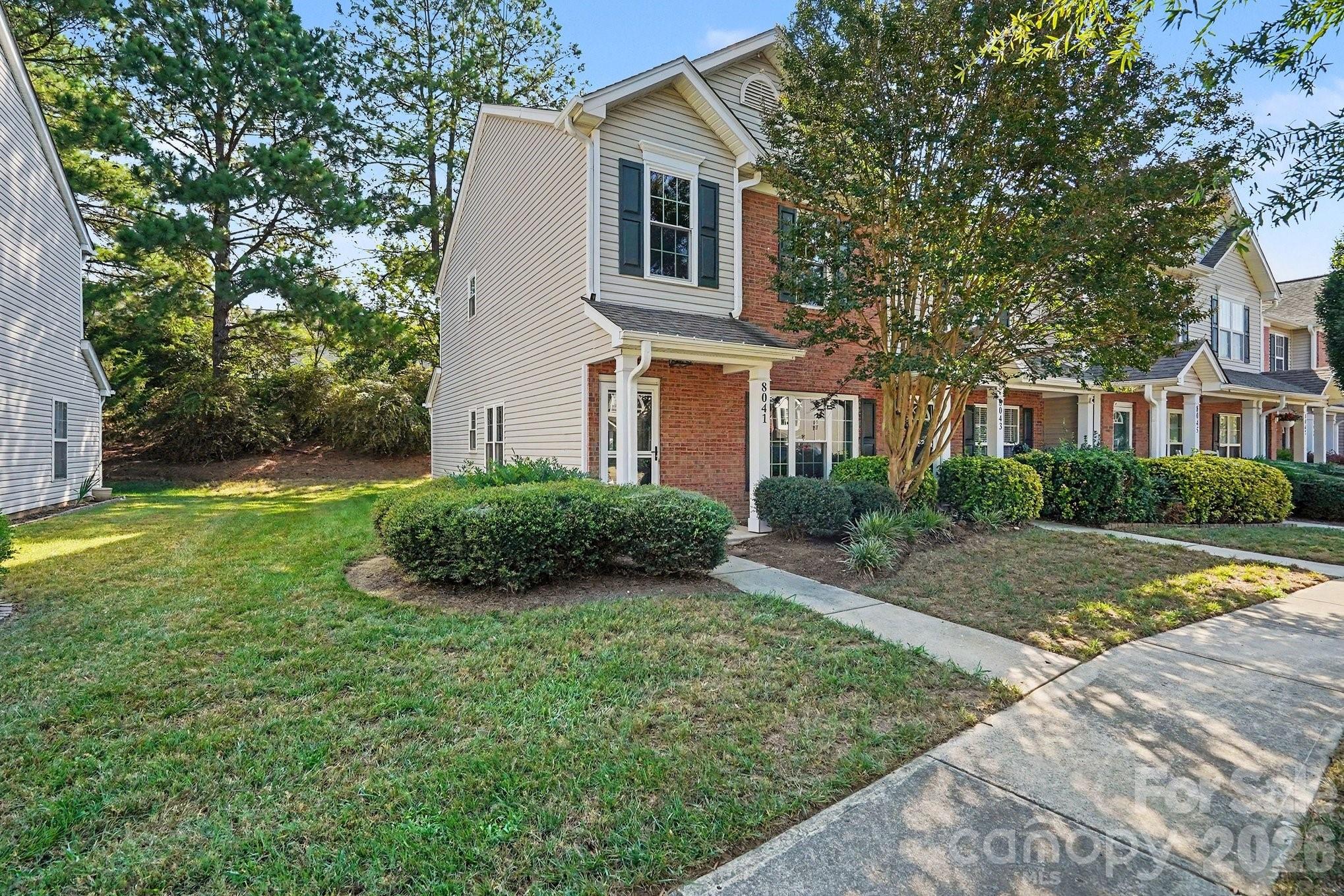 8041 Stoneham Court — photo