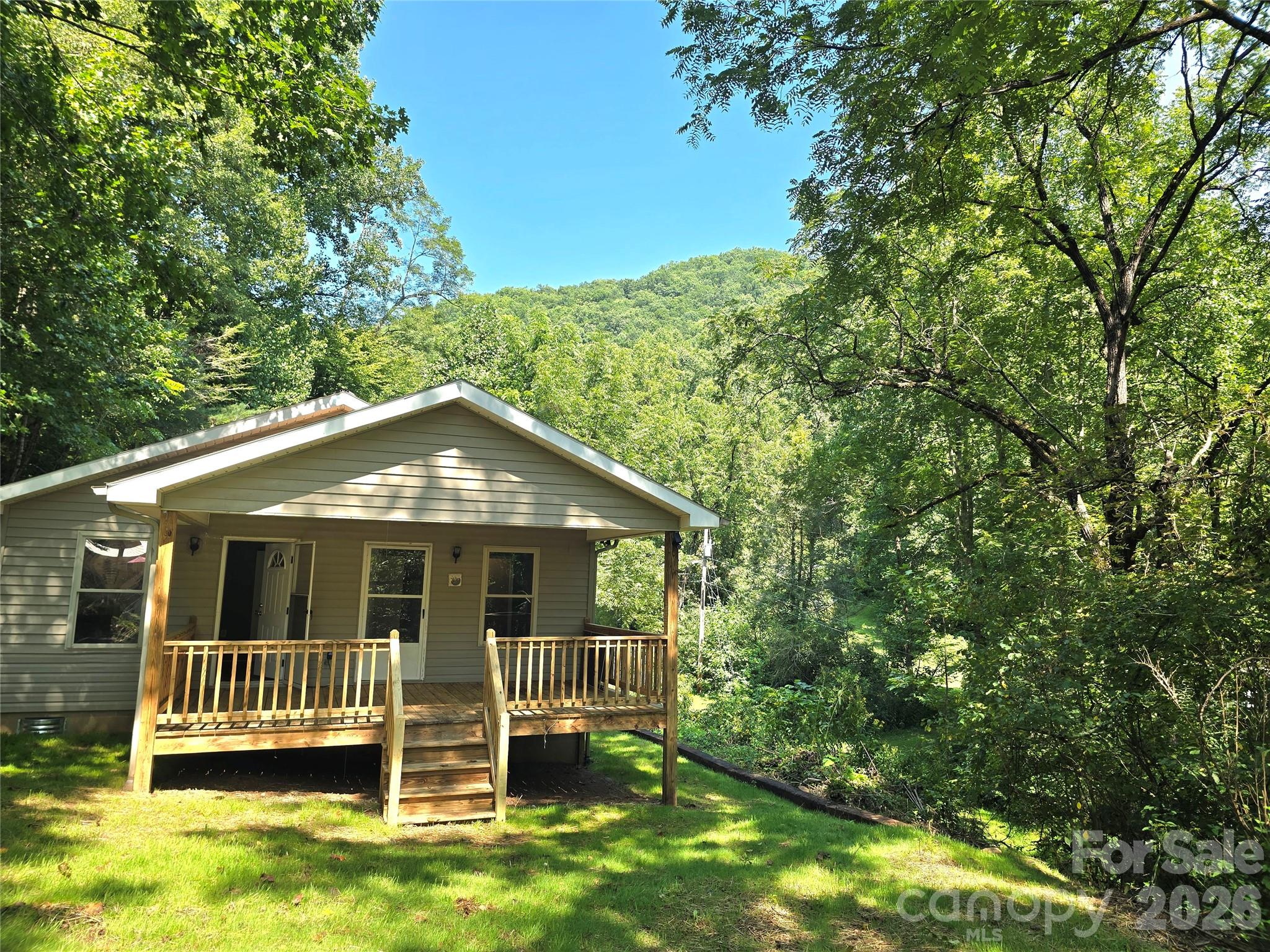 141 Silver Fox Drive — photo