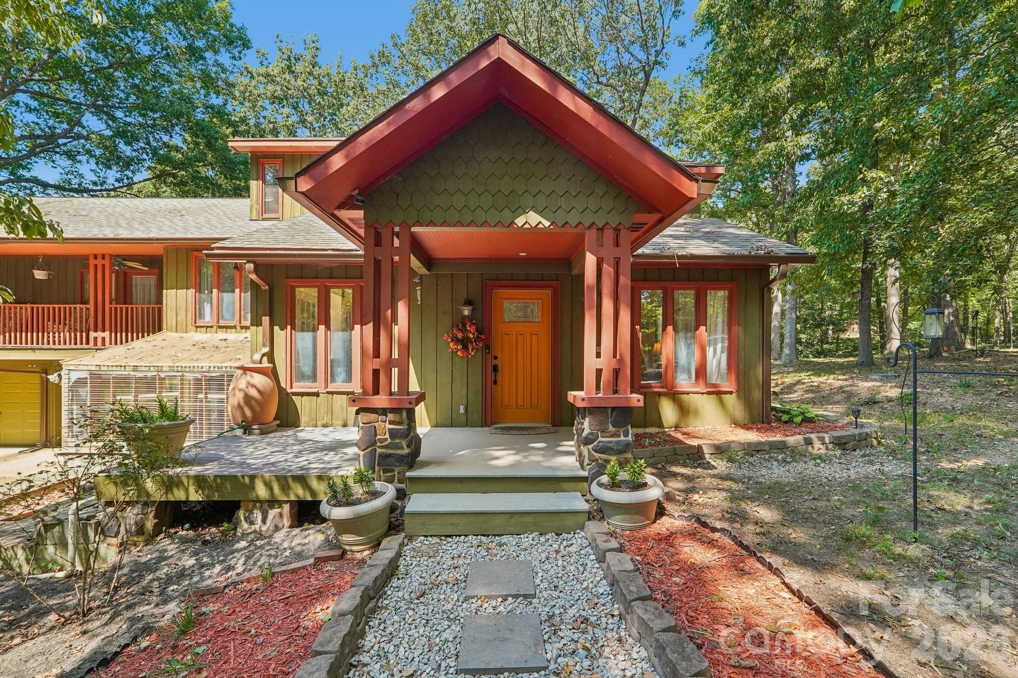 2701 Cedar Trail Lane — photo