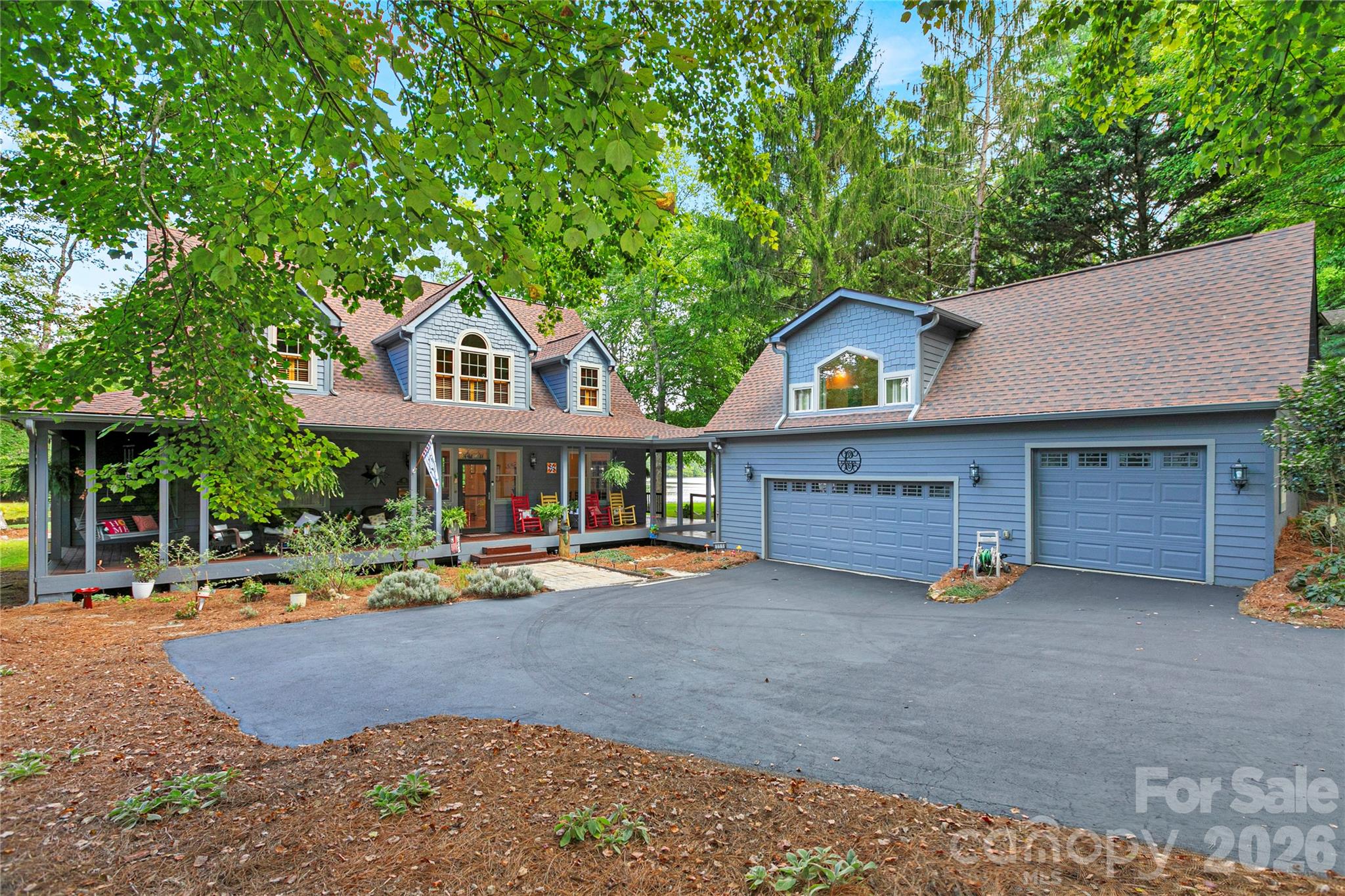 111 Kanunu Court — photo