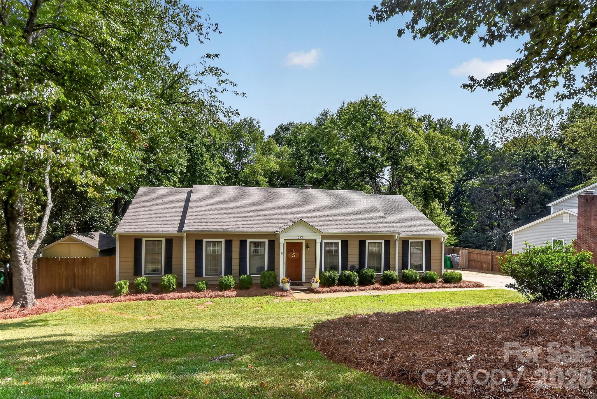 622 Silversmith Lane — photo