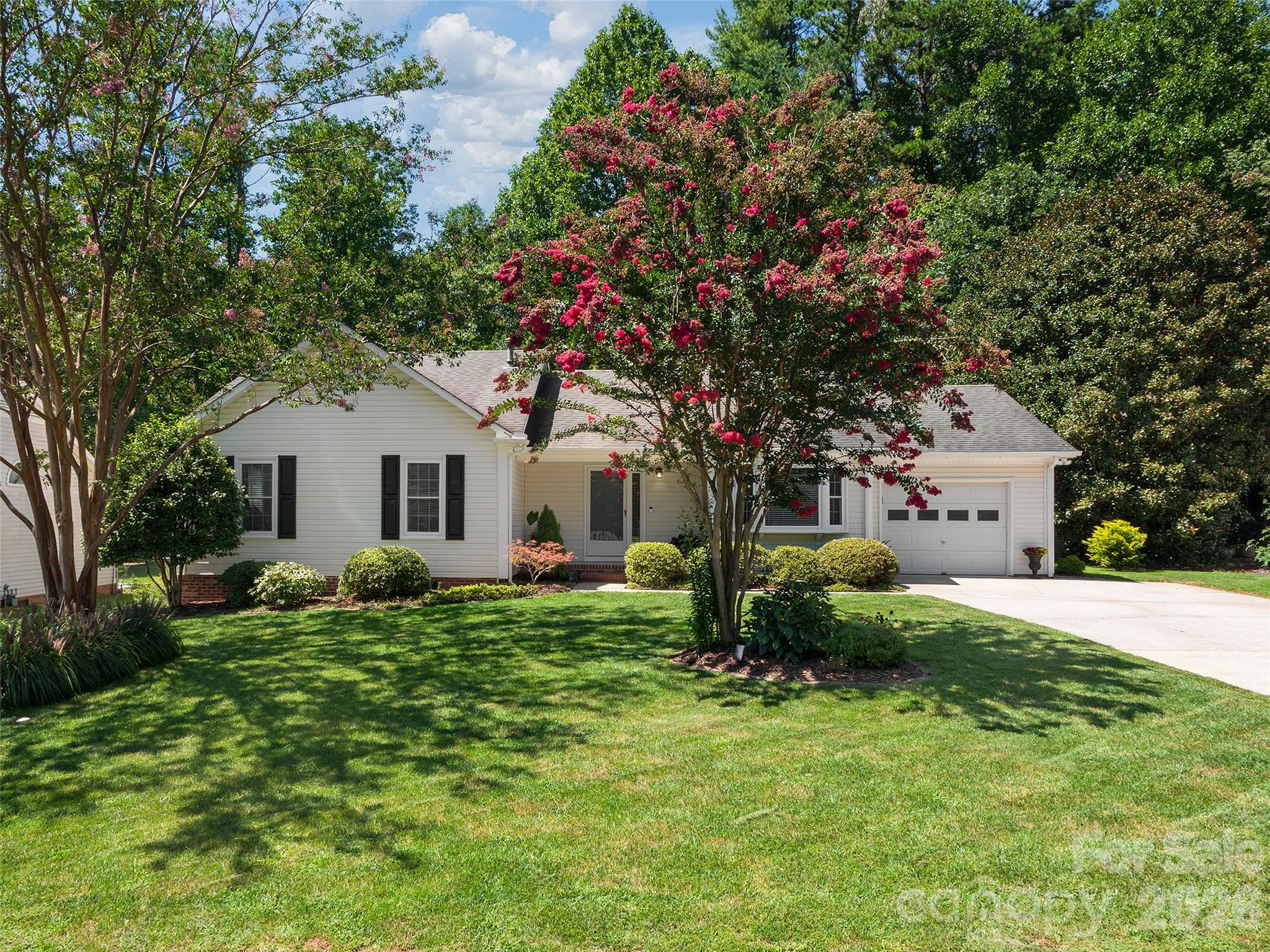 22 Southchase Drive — photo