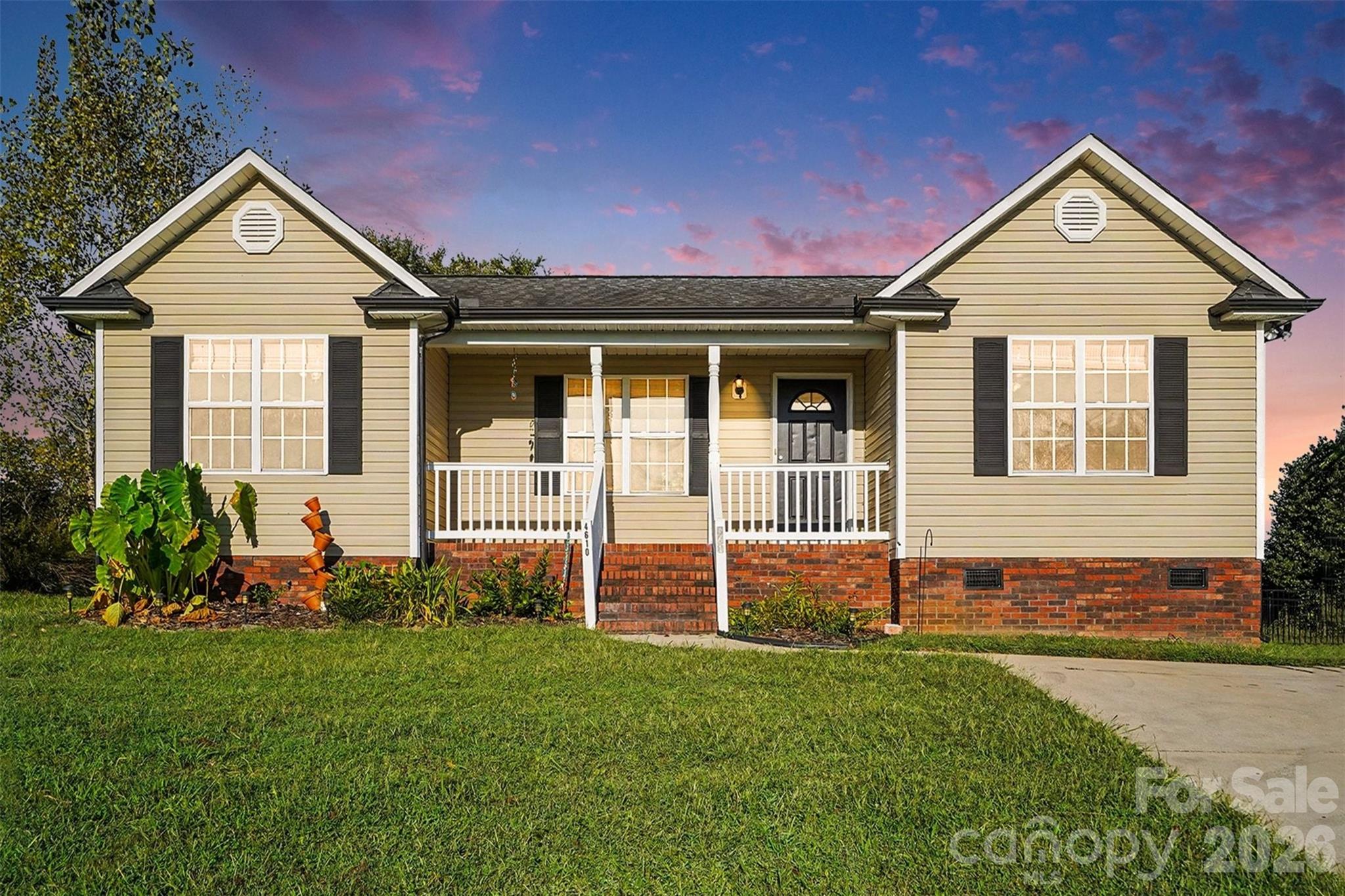 4610 Tyne Castle Court — photo