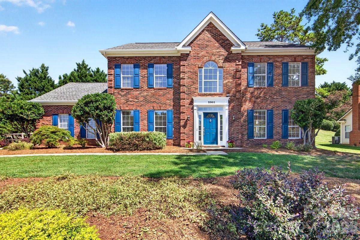 2901 Firewood Drive — photo