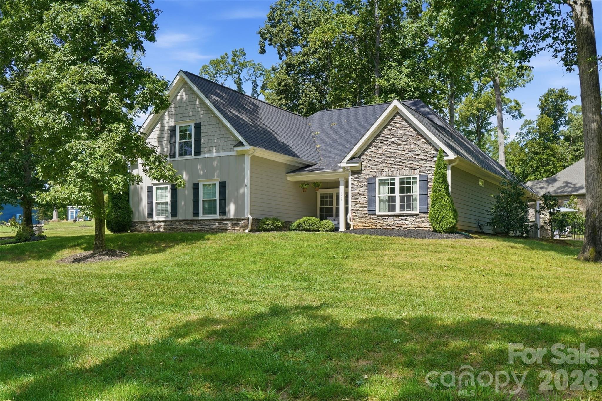 1525 Cranwell Drive — photo