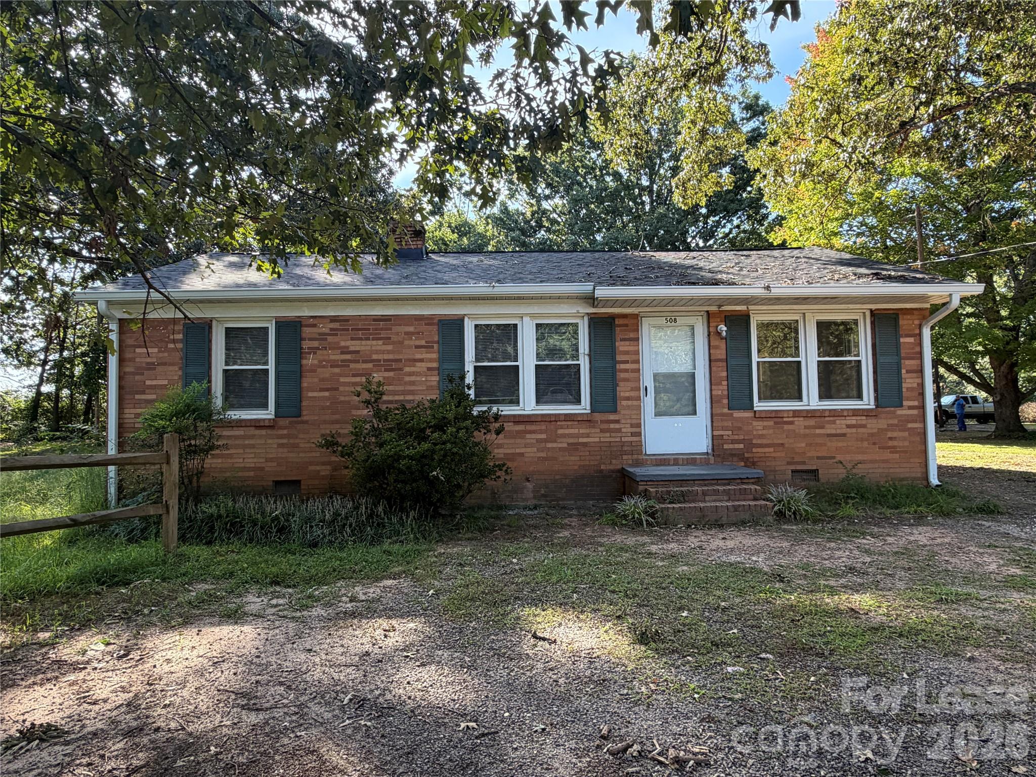 508 Eastside Drive — photo