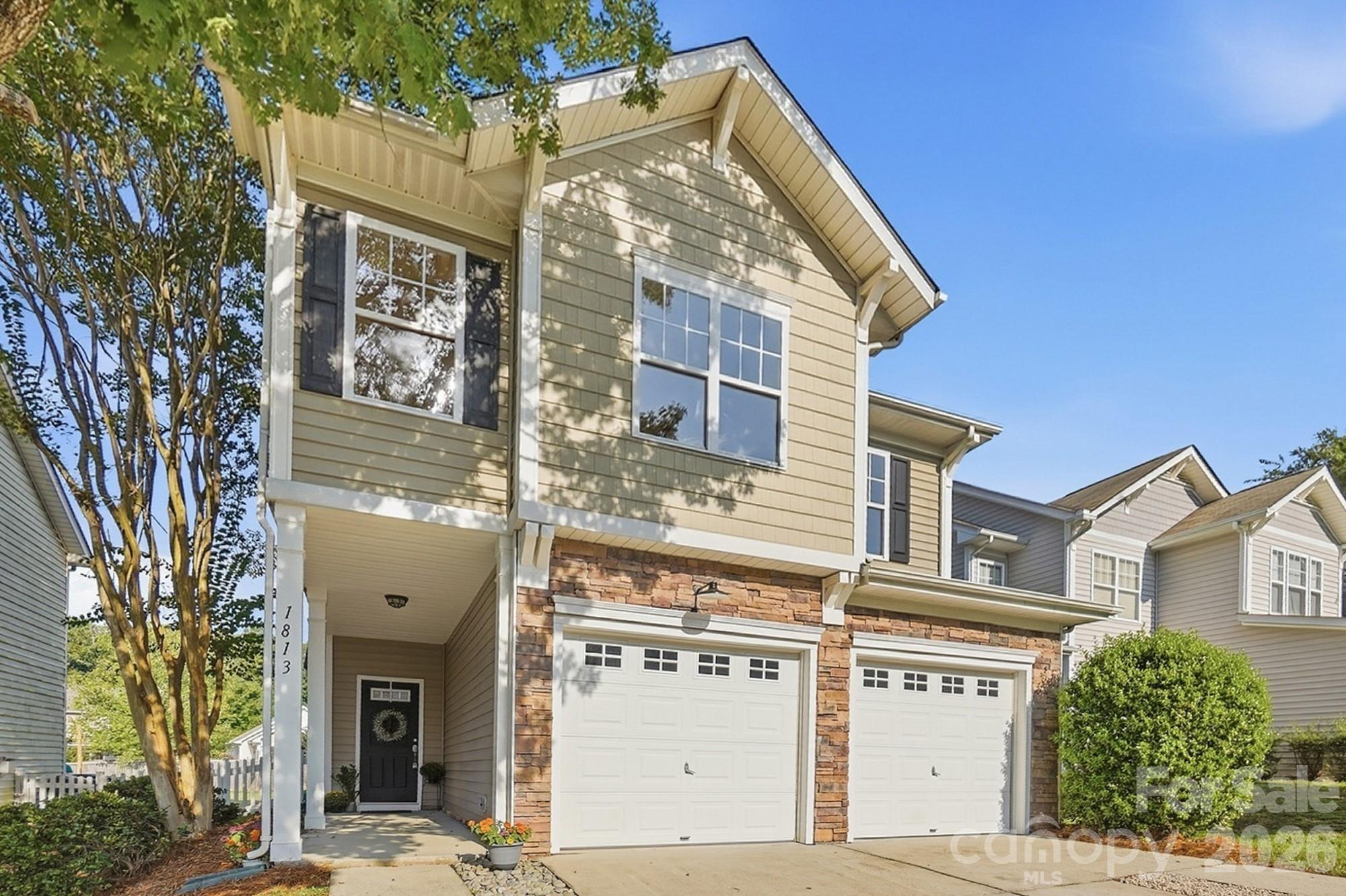 1813 Crabapple Tree Lane — photo