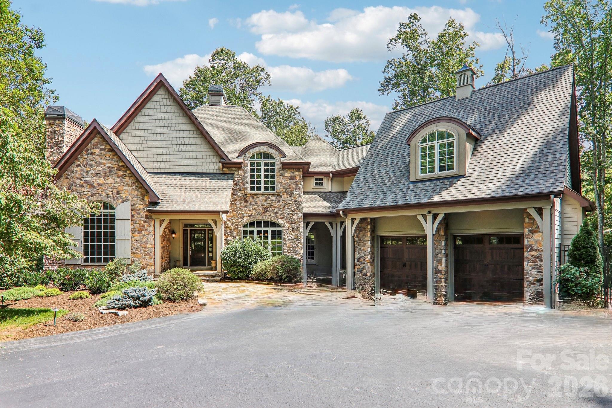 361 Mills River Way — photo