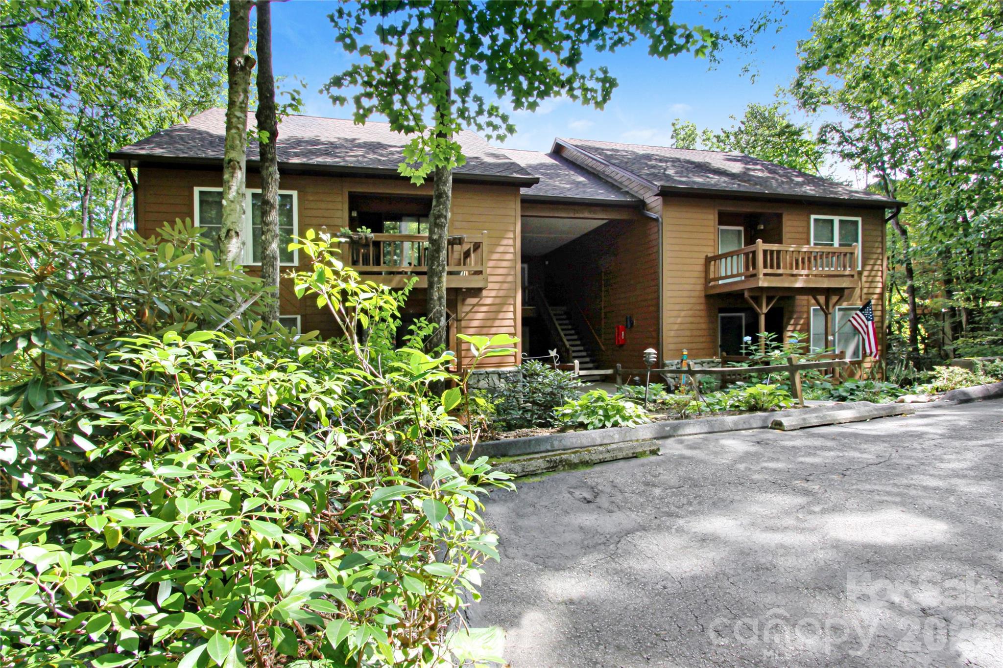 73 Toxaway Views Drive 303 — photo