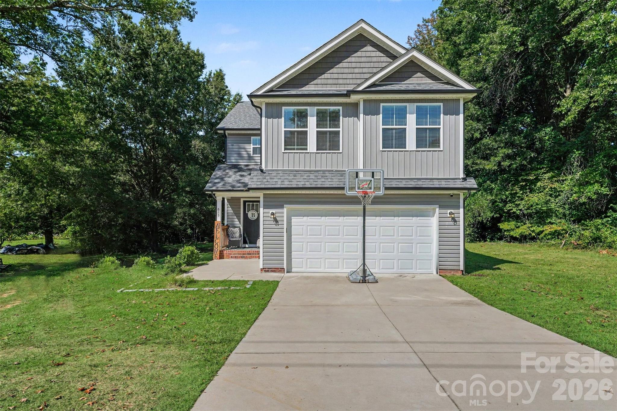 815 Sunset Drive — photo